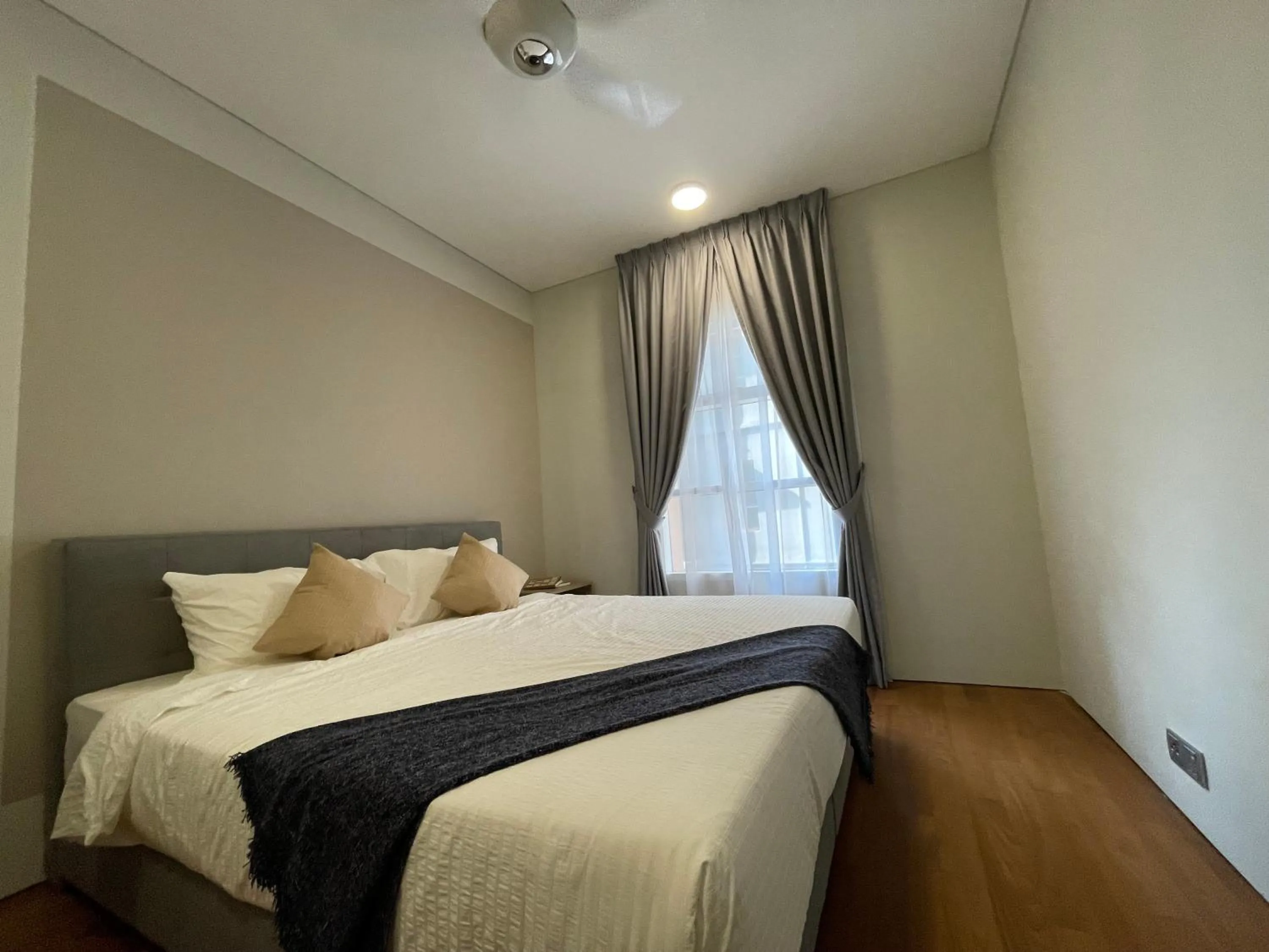 Bedroom, Bed in Sky Suites KLCC by Luna KL