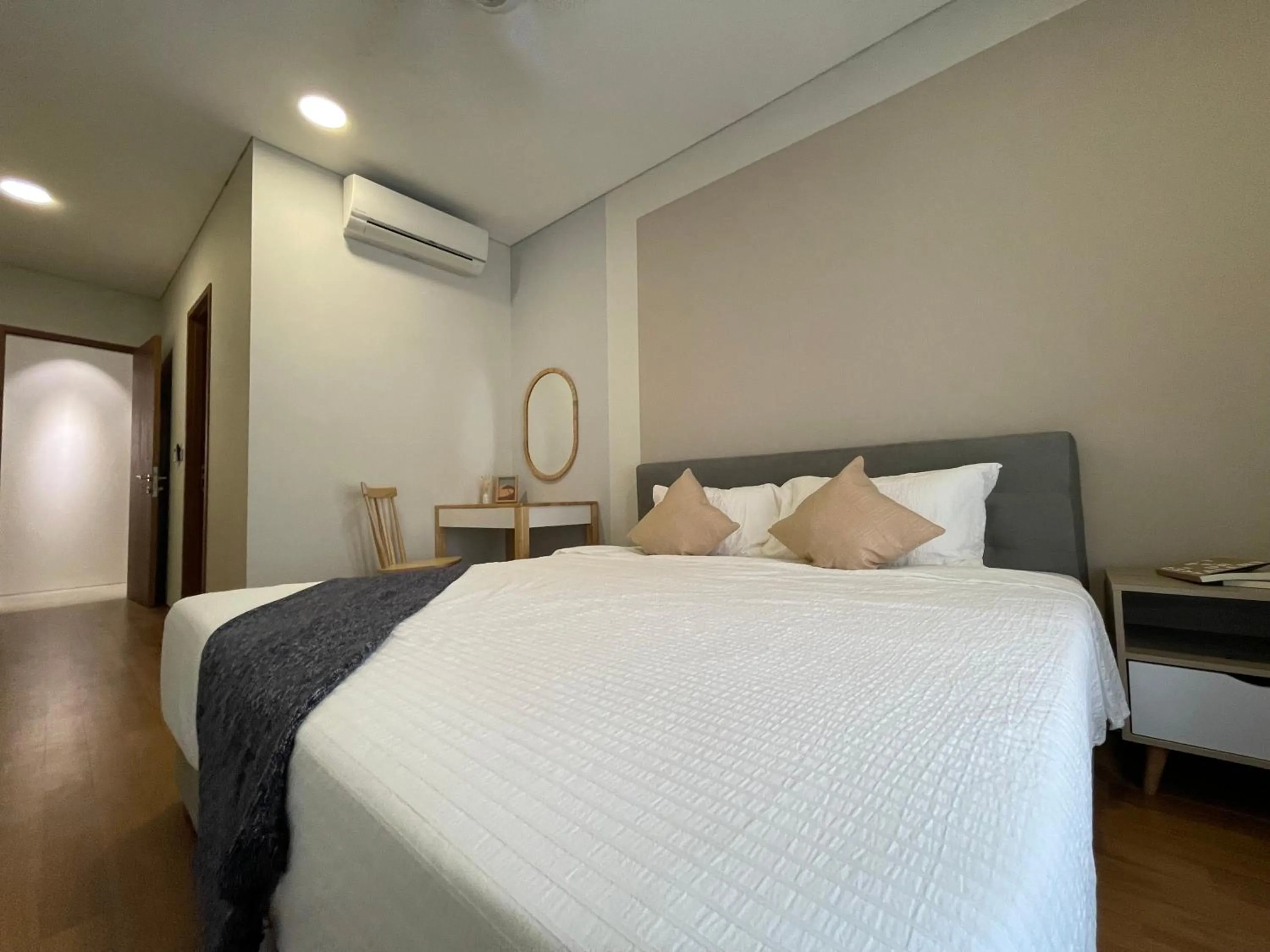 Bedroom, Bed in Sky Suites KLCC by Luna KL