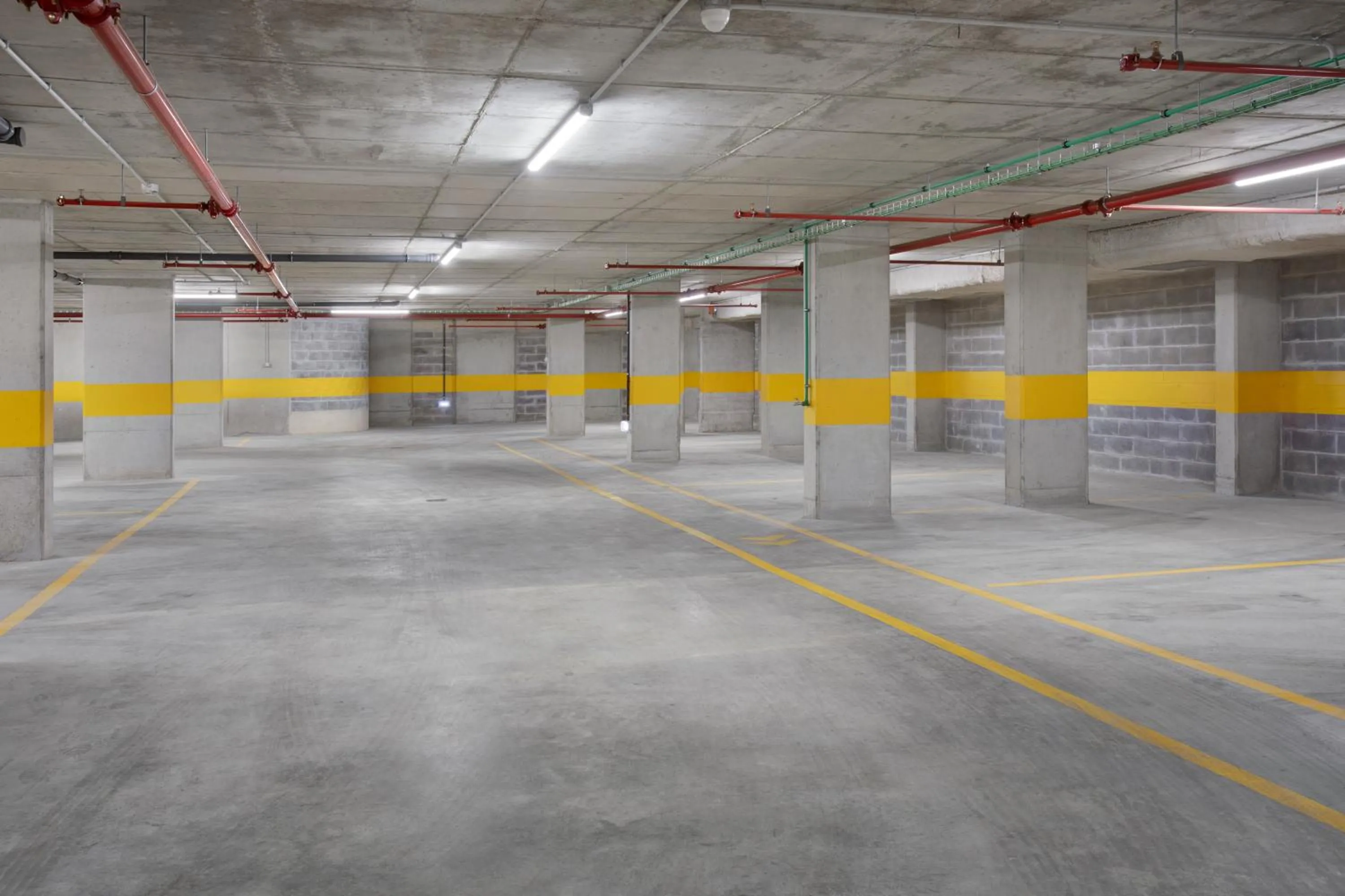 Parking in B&B HOTEL Porto Gaia