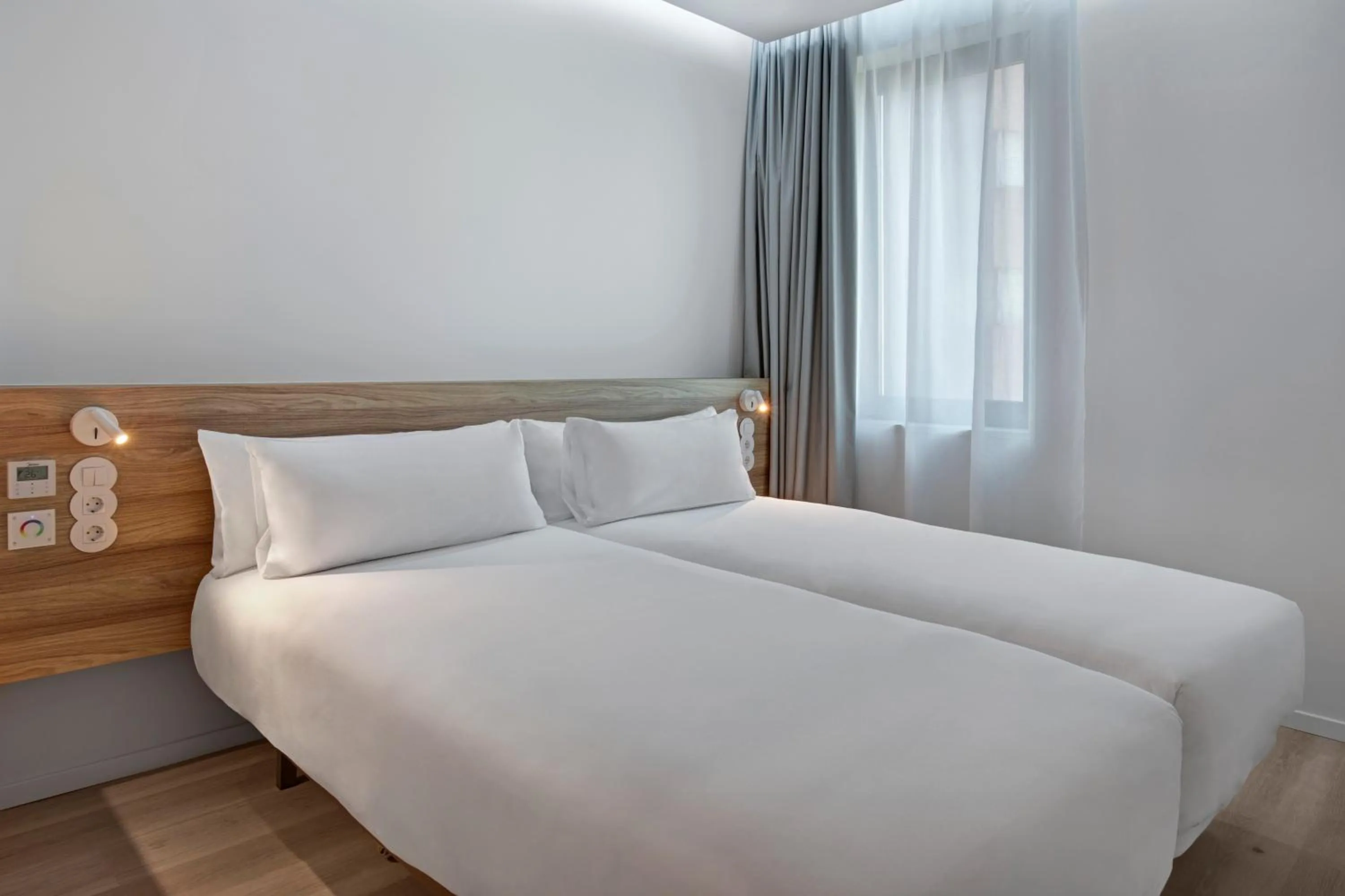 Bed in B&B HOTEL Porto Gaia