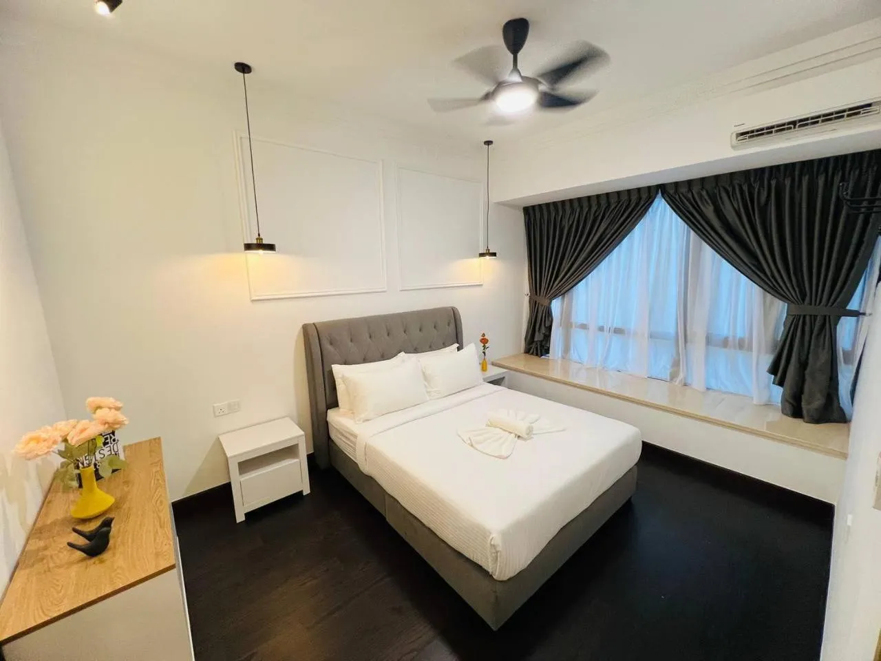 Bed in R&F Seine Region by ANJU