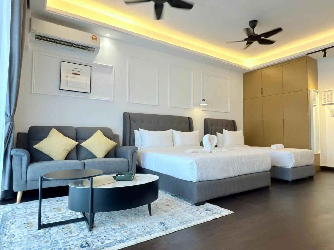 Bed in R&F Seine Region by ANJU