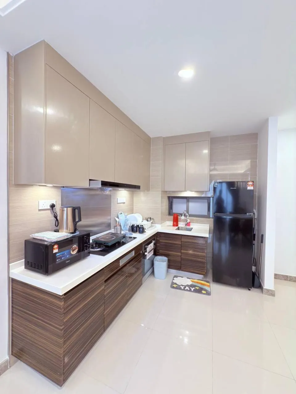 R&F Seine Region by ANJU