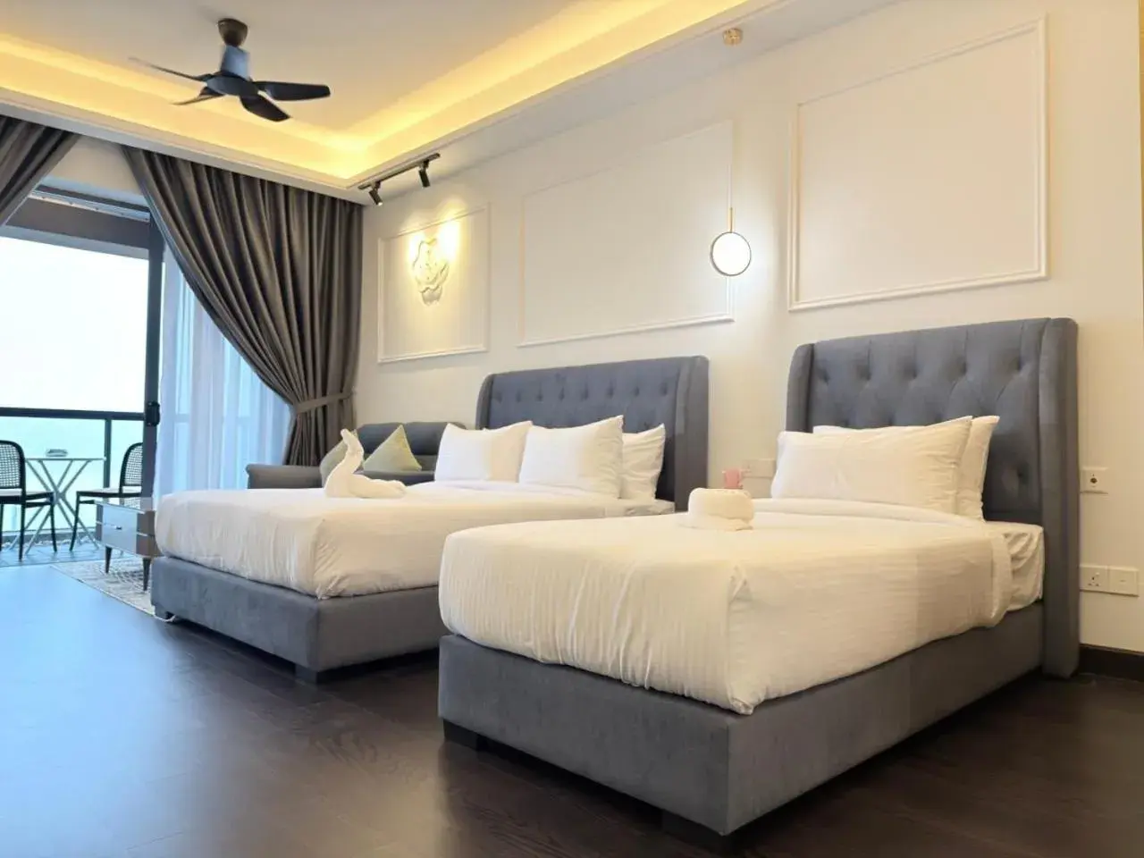 Twin Room in R&F Seine Region by ANJU Twin Room in R&F Seine Region by ANJU