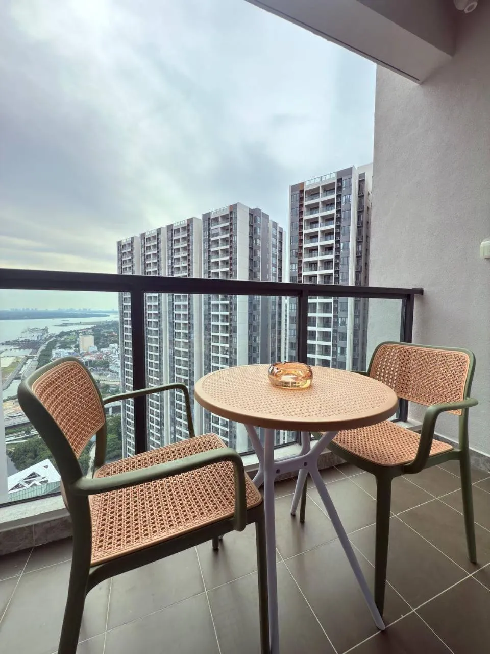 R&F Seine Region by ANJU