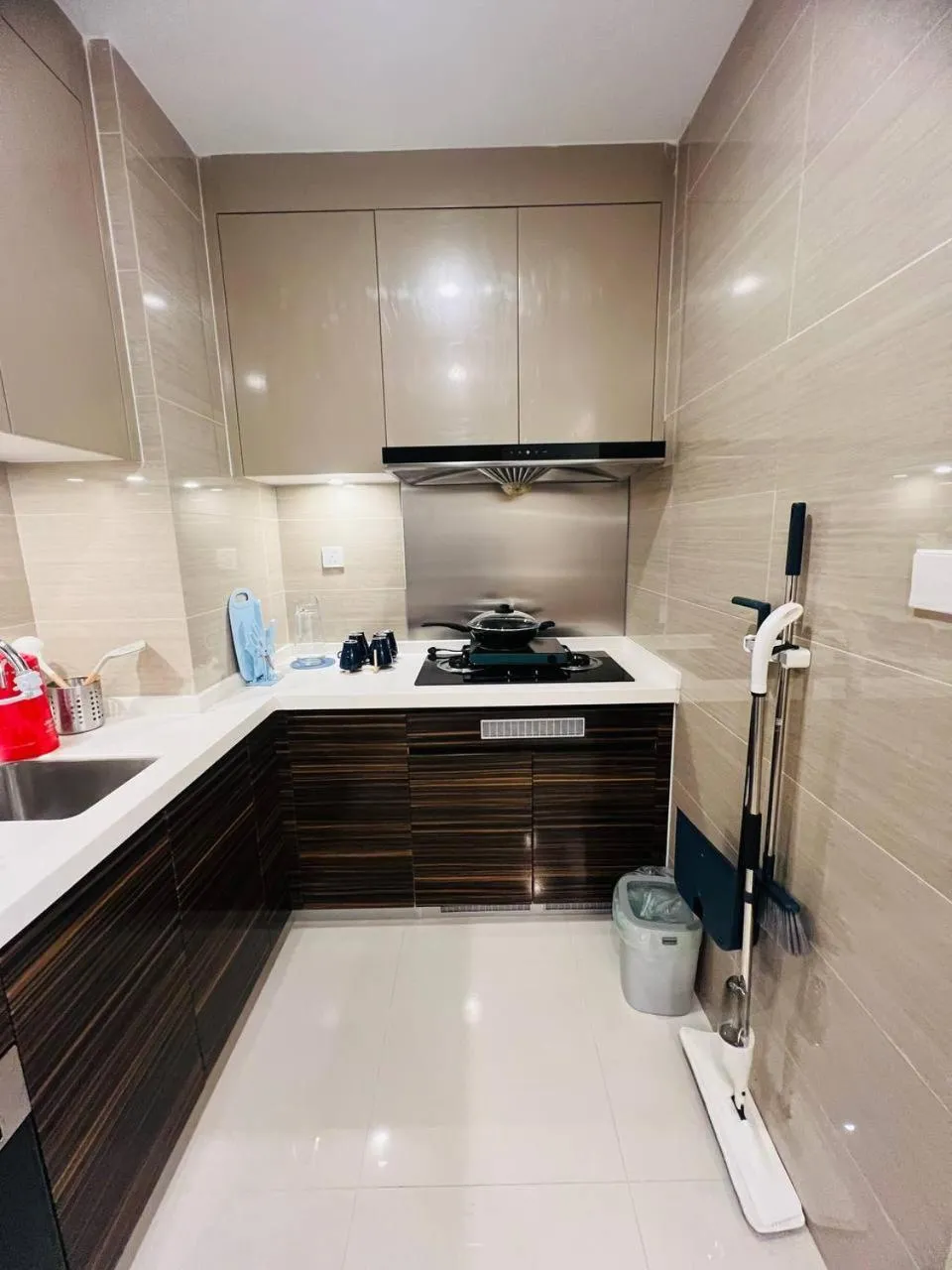 R&F Seine Region by ANJU