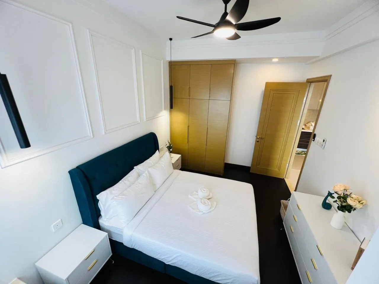 Bed in R&F Seine Region by ANJU