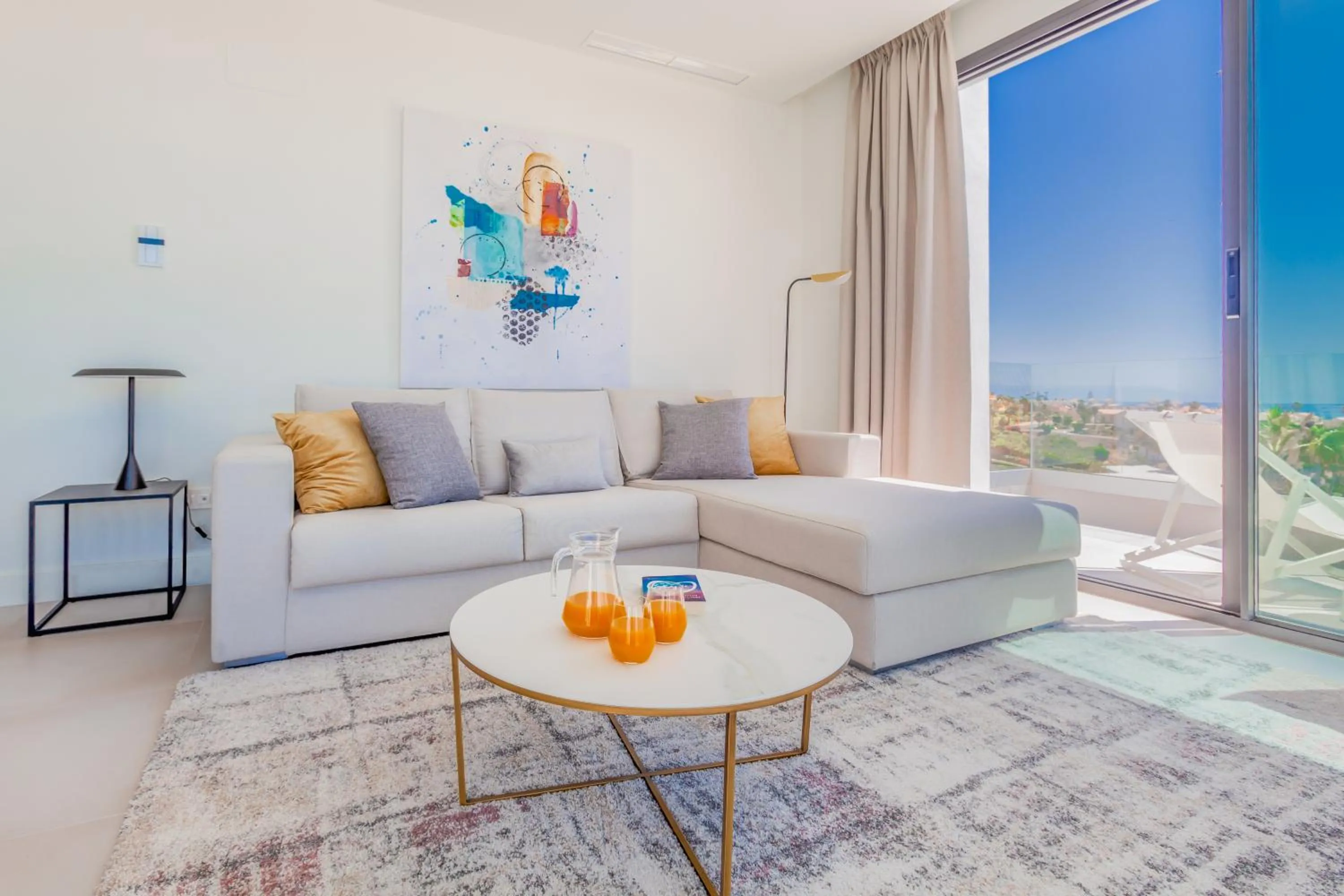 Seaview Residence with private pool