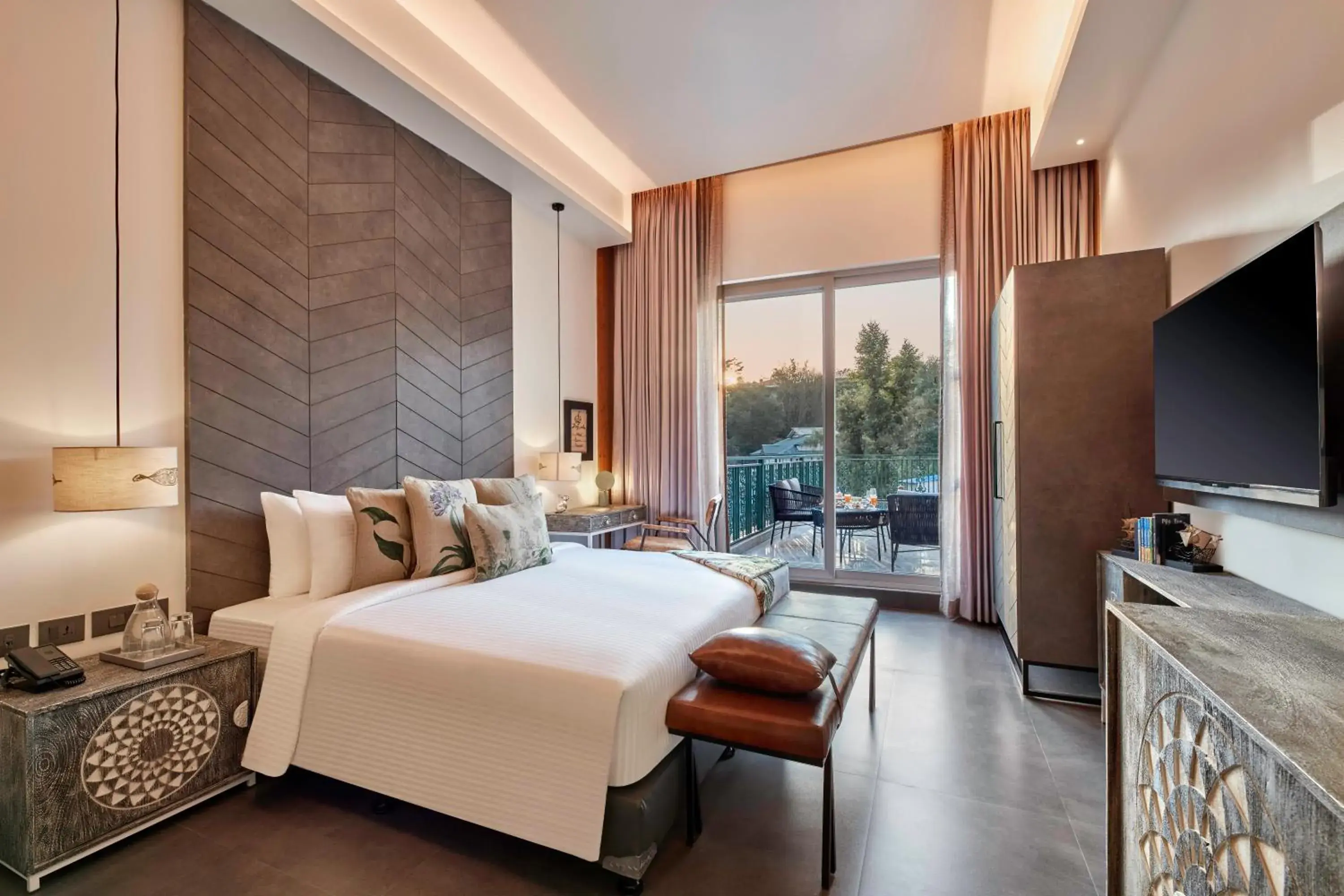 Premium Mountain View Room with Terrace in Fortune Park Palampur - Member ITC Hotels' Group Premium Mountain View Room with Terrace in Fortune Park Palampur - Member ITC Hotels' Group