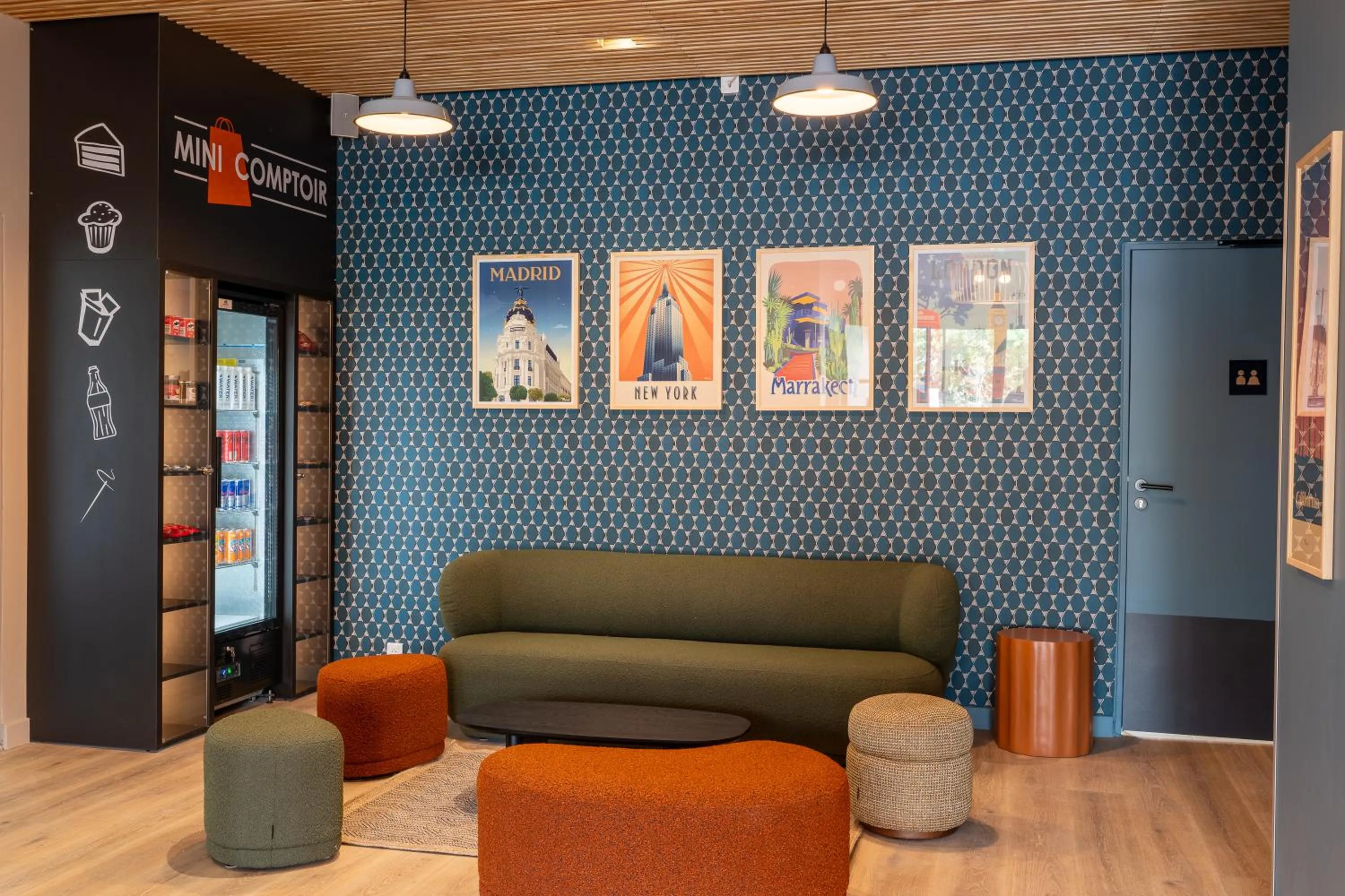 Lounge or bar in Kyriad Limoges - Ester