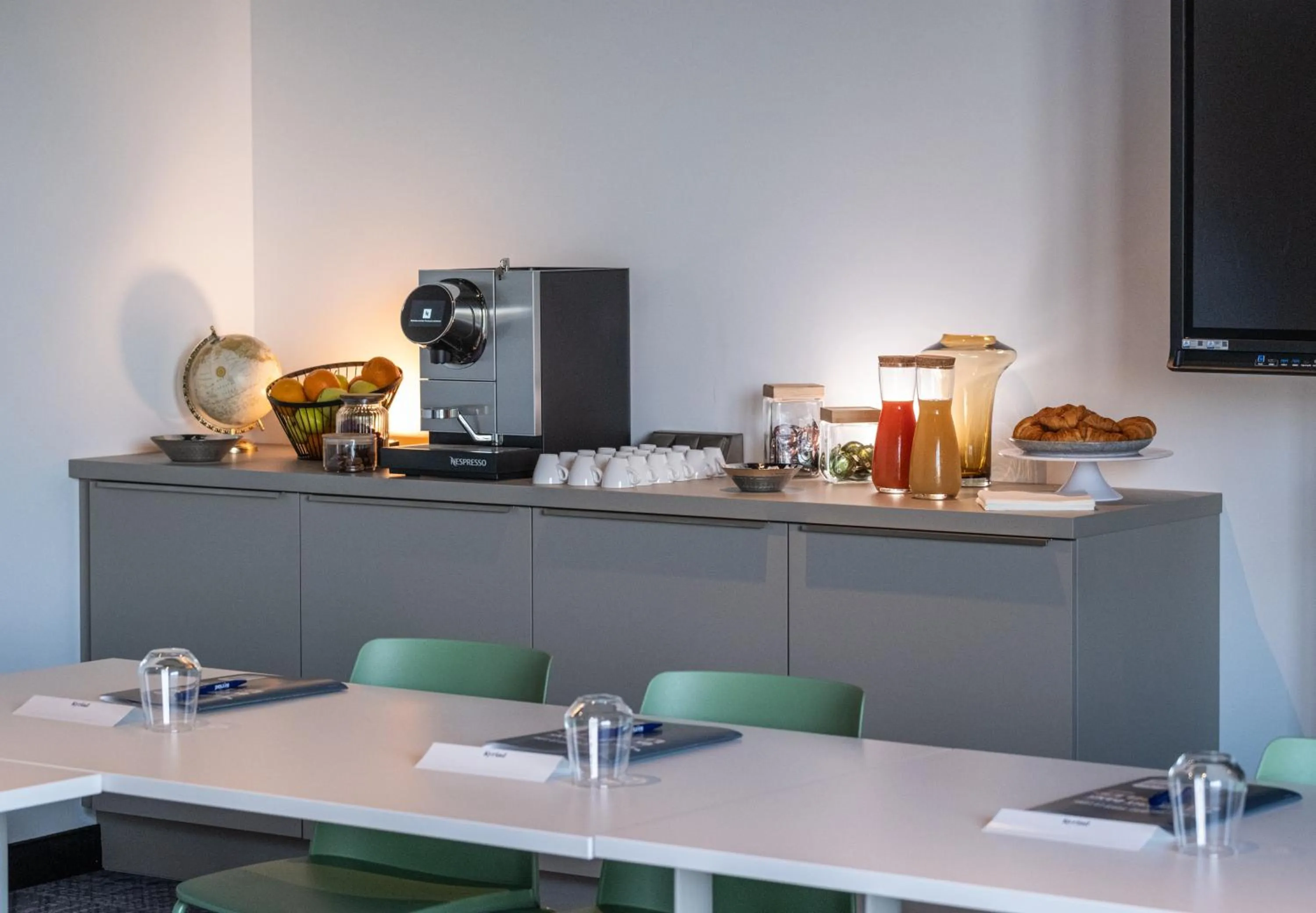 Buffet breakfast in Kyriad Chateauroux Nord - Aéroport