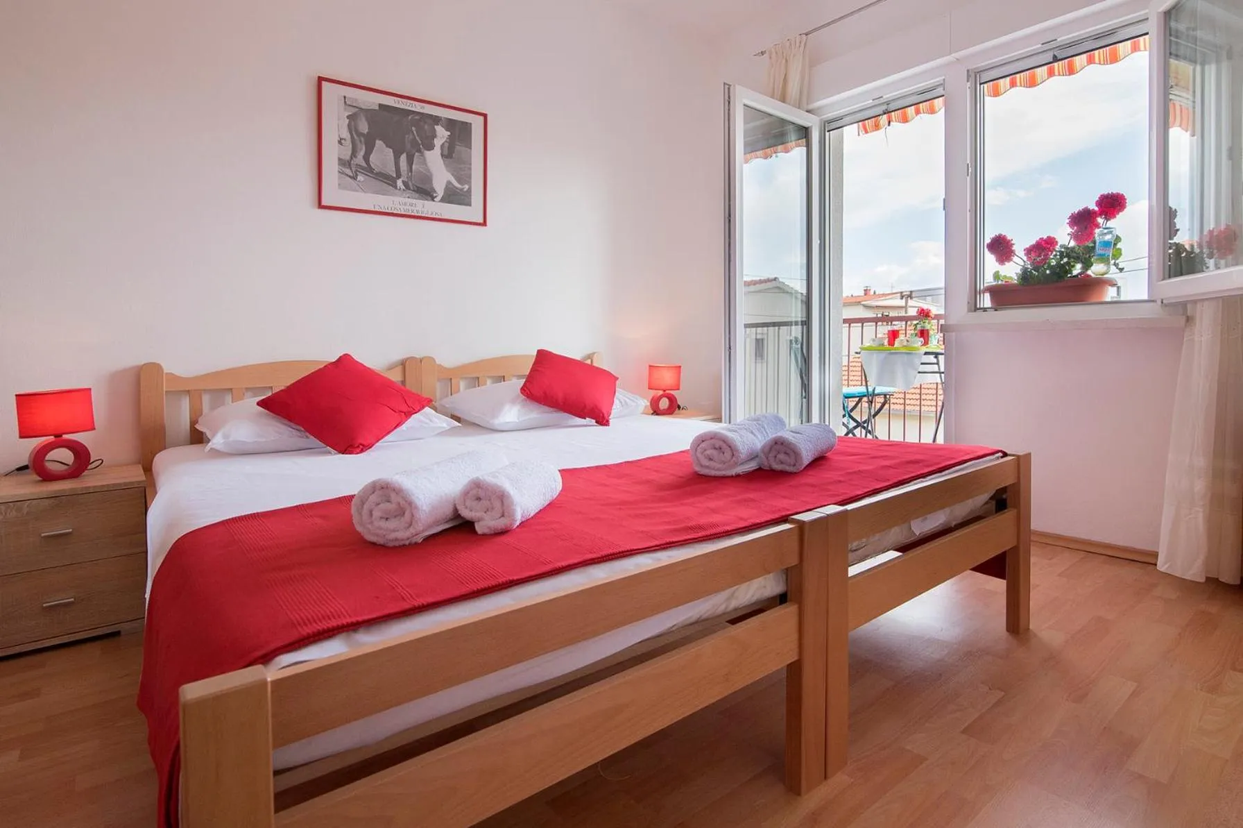 Cozy apartment ISKRA