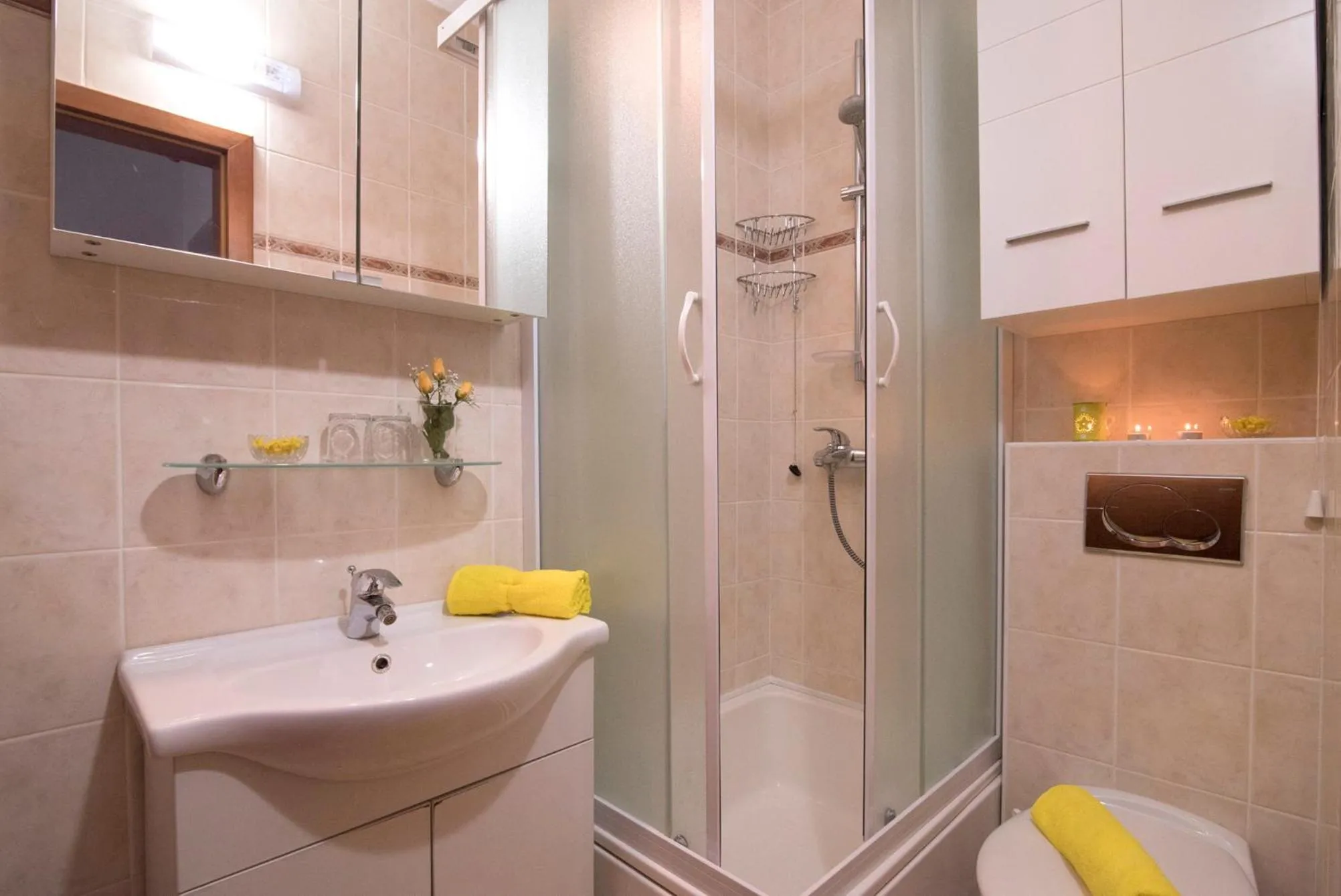 Bathroom in Cozy apartment ISKRA