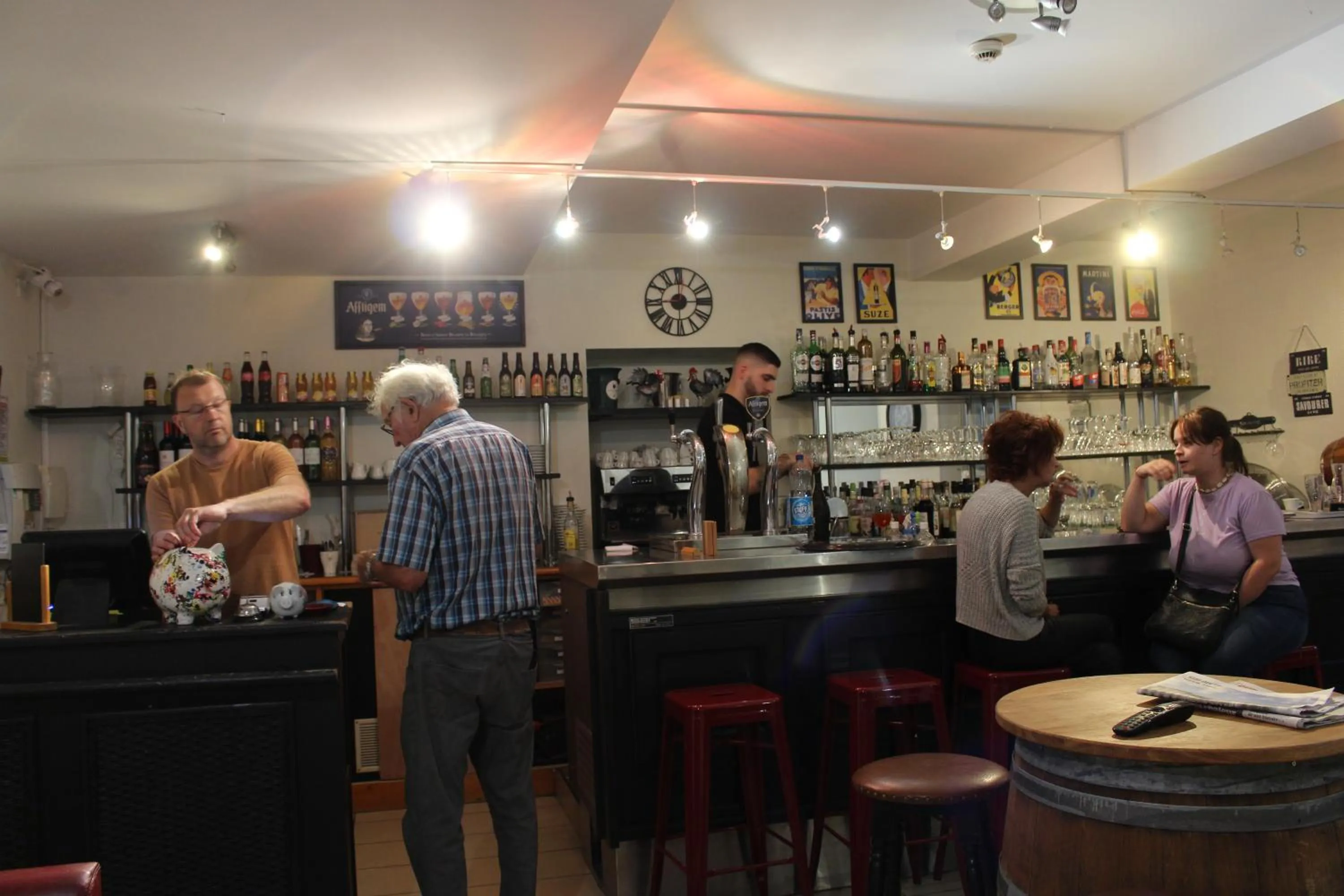 Restaurant/places to eat in Le Fin Chapon