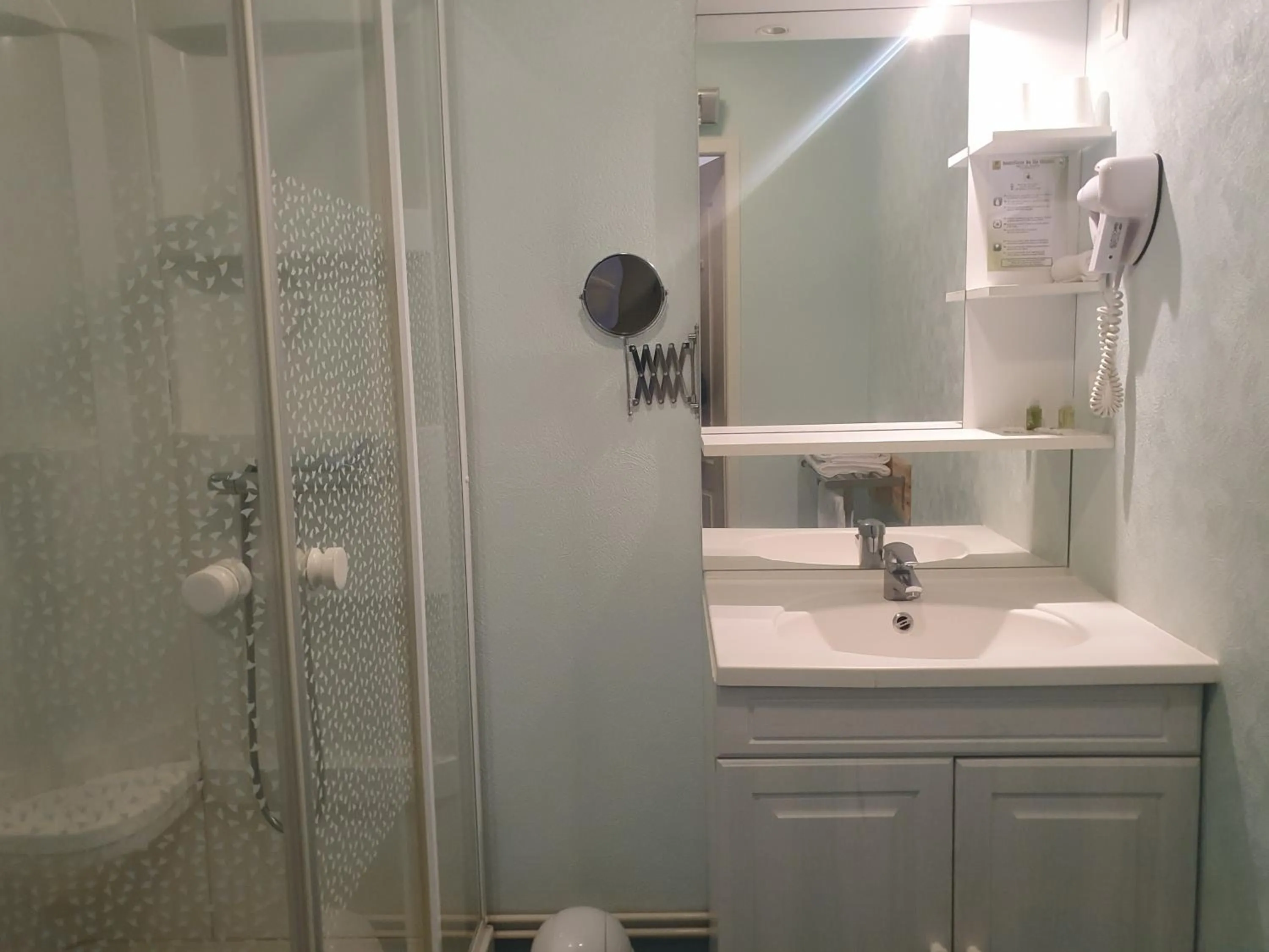 Bathroom in Le Fin Chapon