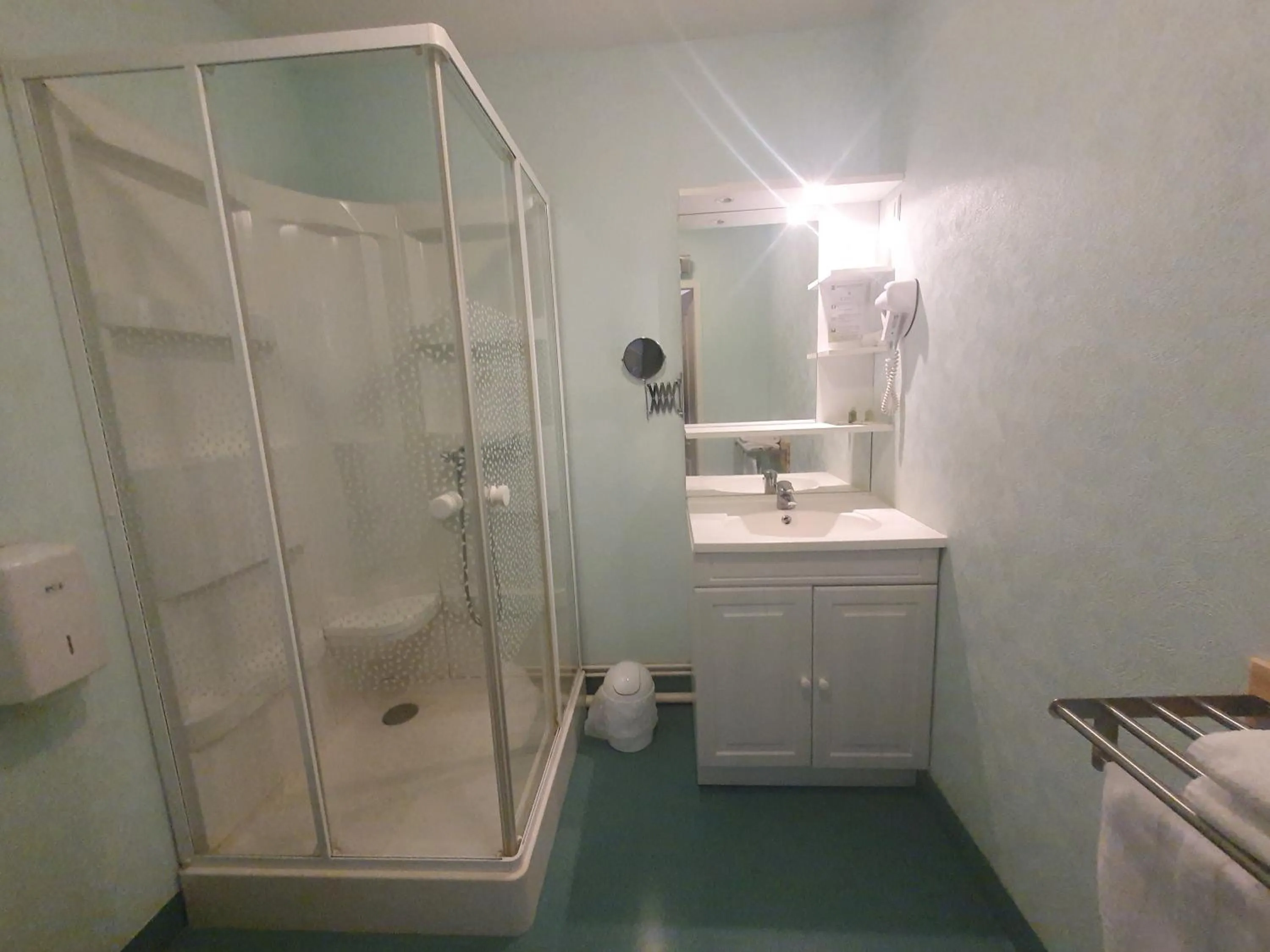 Bathroom in Le Fin Chapon