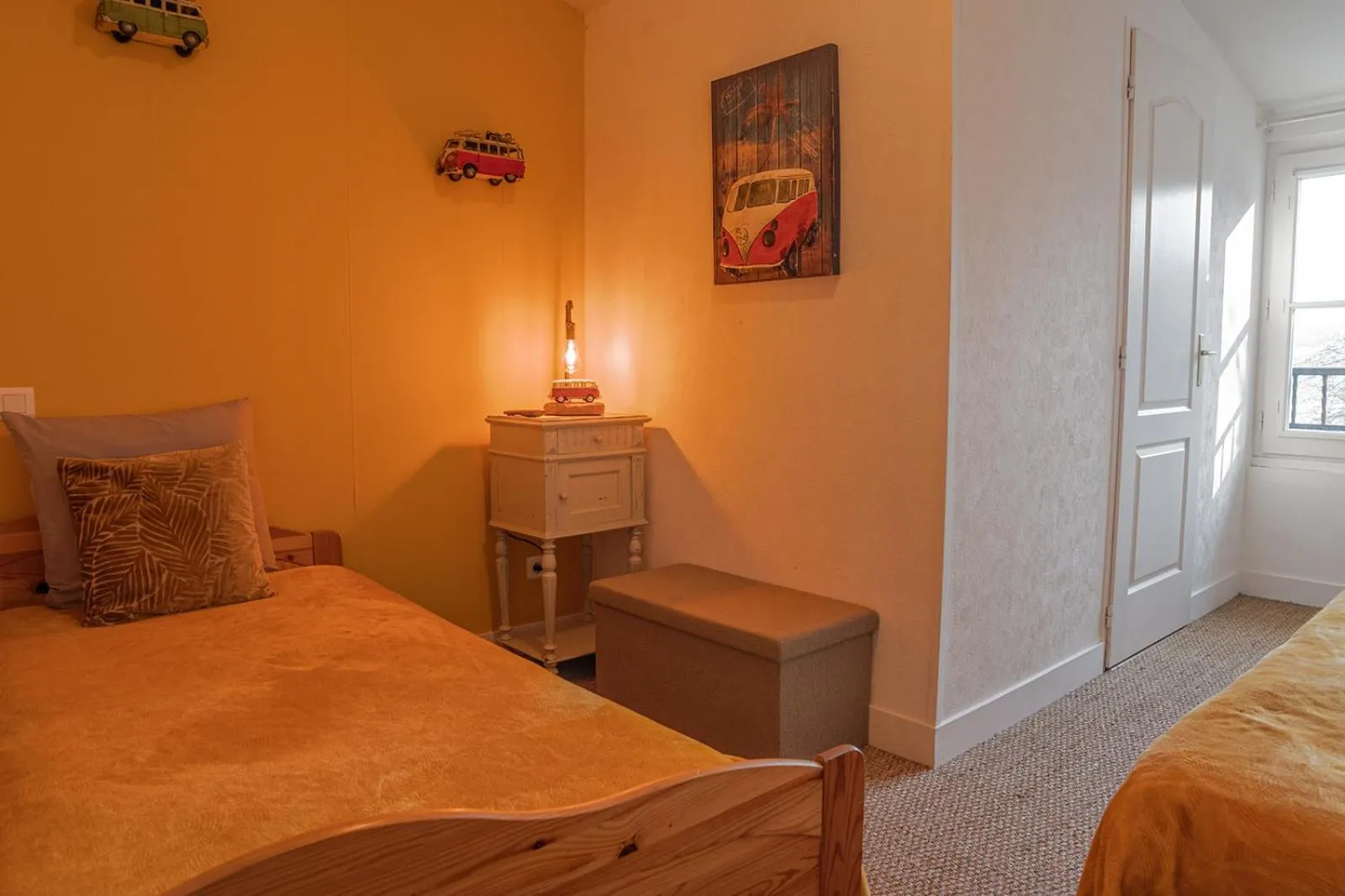 Bedroom, Bed in Hotel Auberge du Fin Chapon