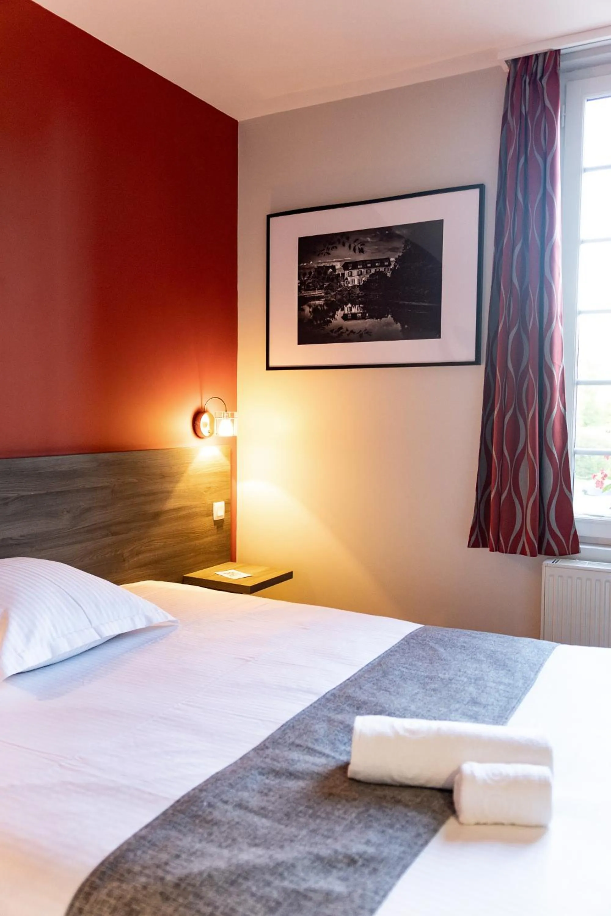 Bed in Hôtel restaurant La Grand Mare