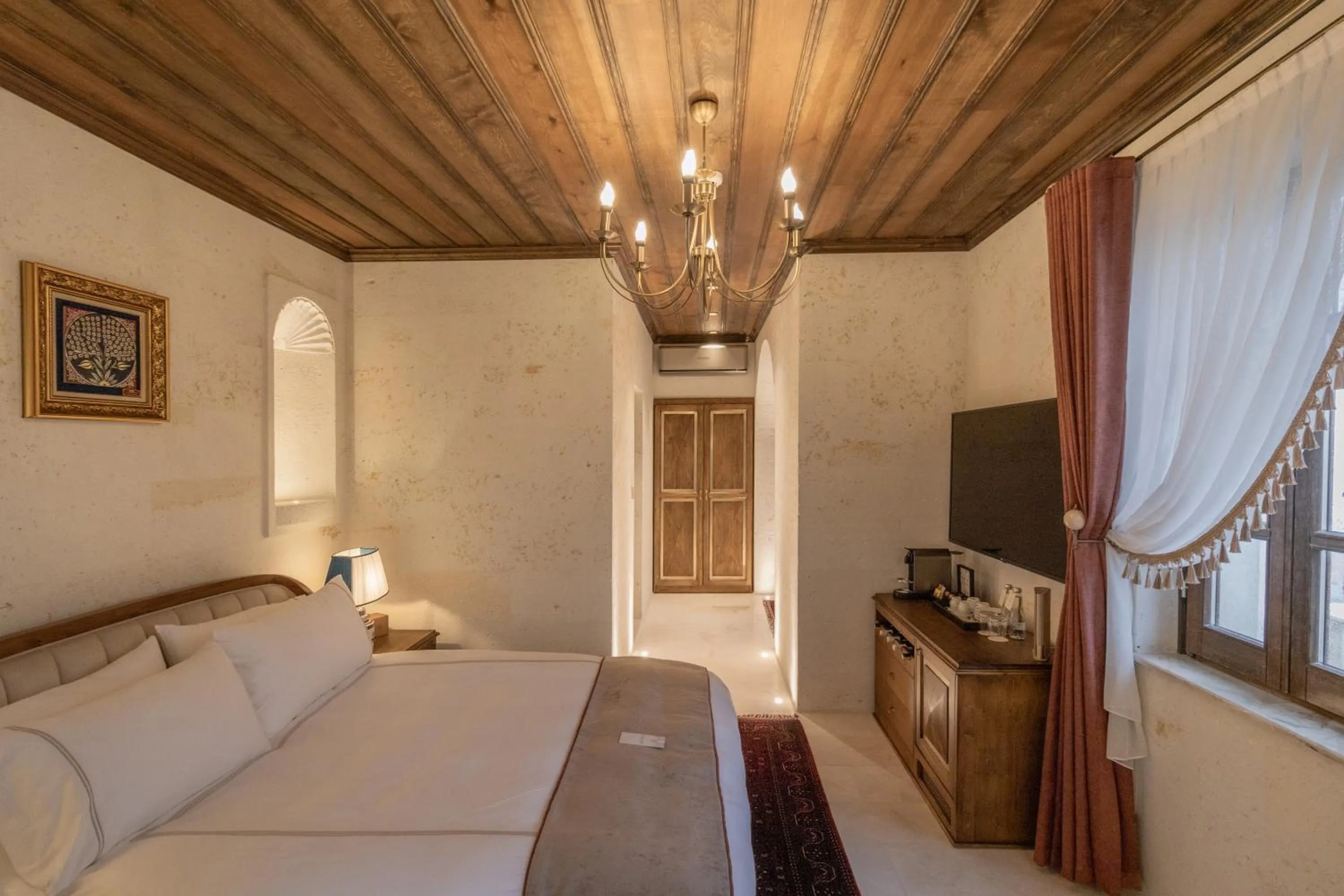 Bed in Via Regia Cappadocia Hotel