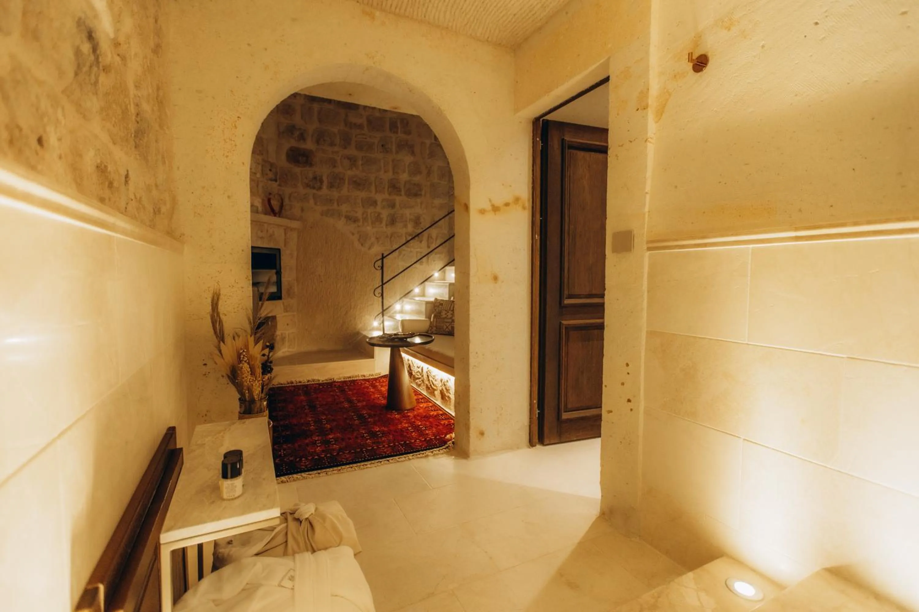 Living room, Bed in Via Regia Cappadocia Hotel