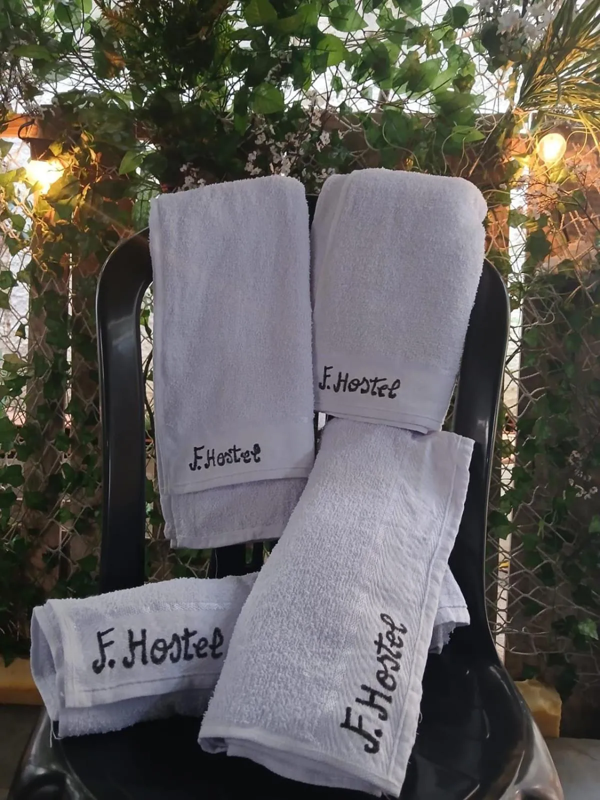 towels in Itaipuaçu hoStel da Patty próximo a praia e terminal da rua 01