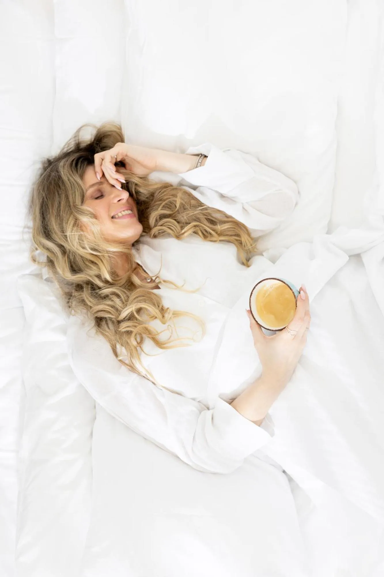 Bed in Hestia - Asklipiou 9