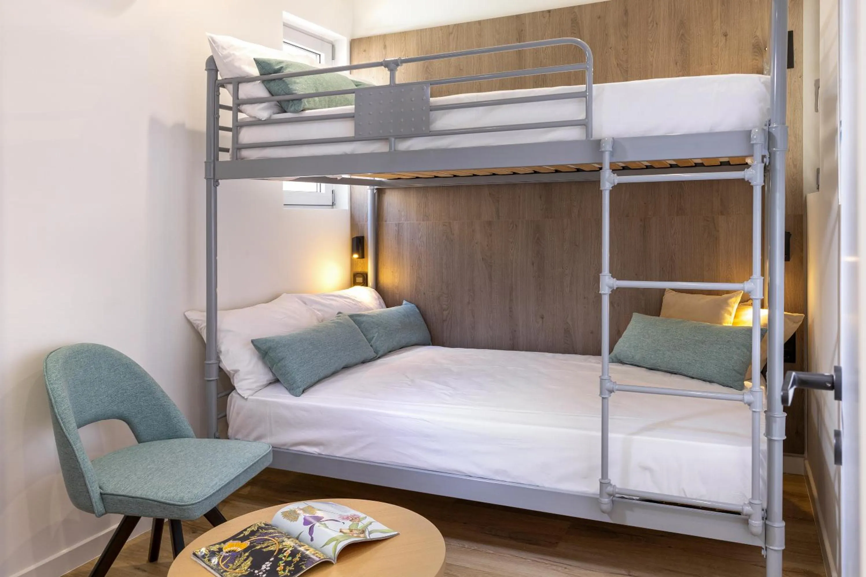 bunk bed, Bed in Hestia - Asklipiou 9