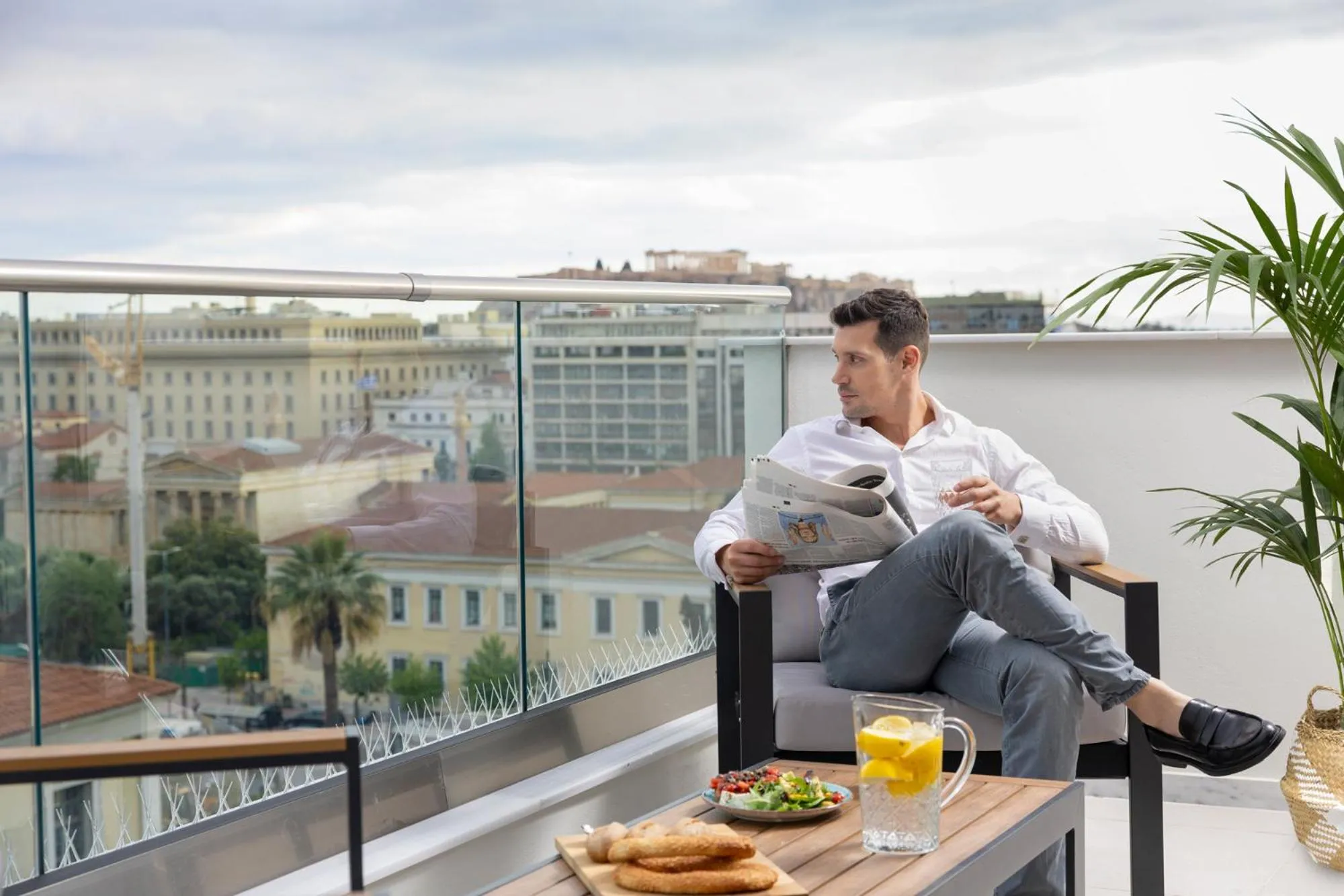 Day in Hestia - Asklipiou 9