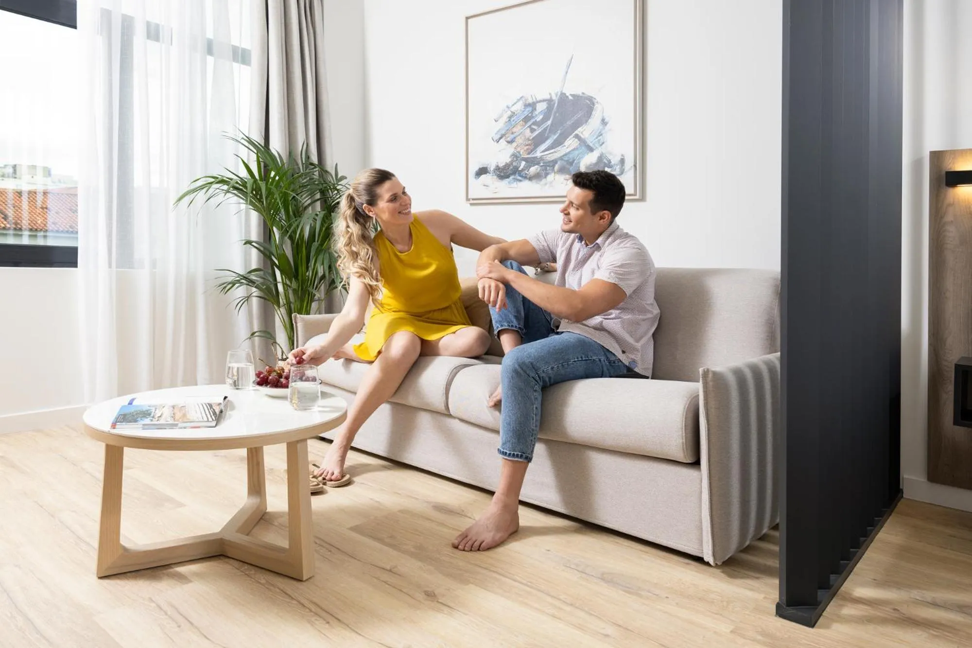 People in Hestia - Asklipiou 9