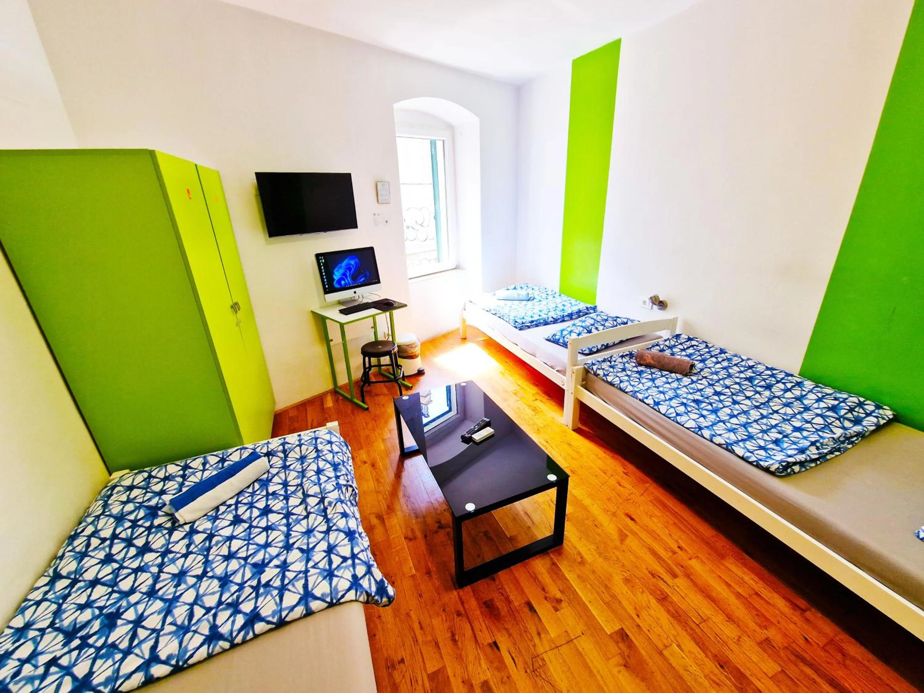 Bed in Croparadise Hostel