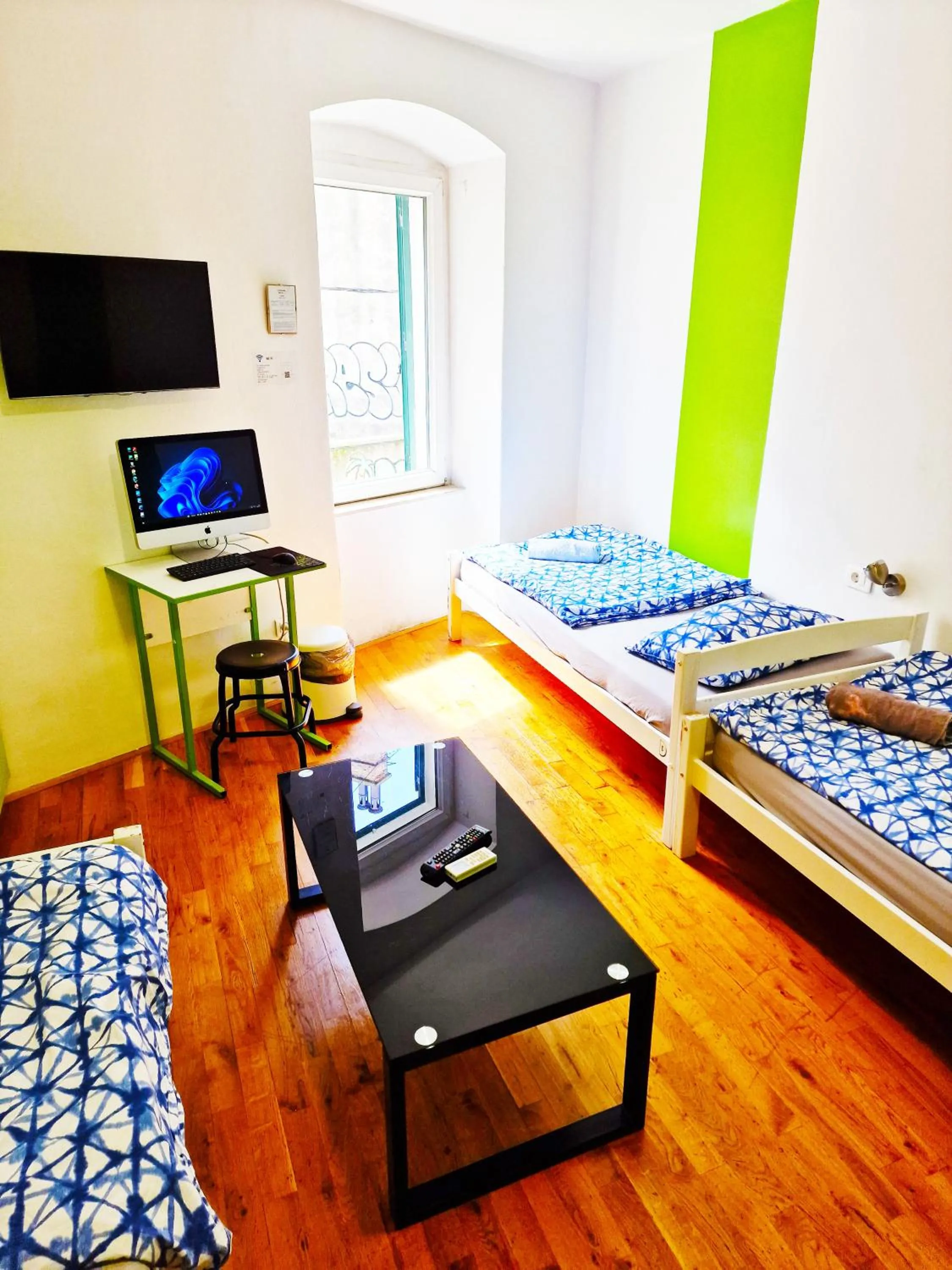 Bed in Croparadise Hostel