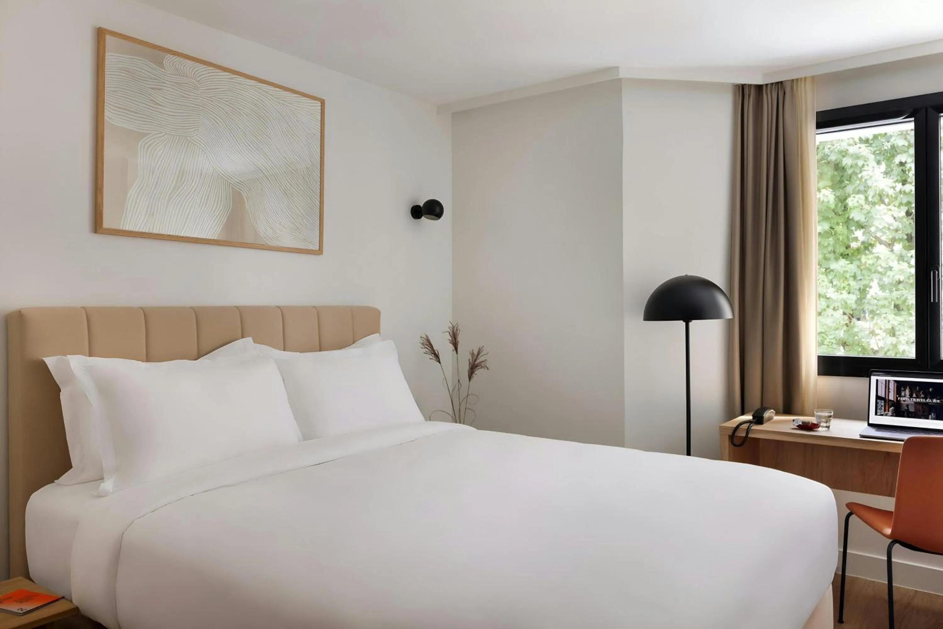 Bedroom, Bed in Yvette Hotel Porte de Versailles, Sonder by Marriott Bonvoy
