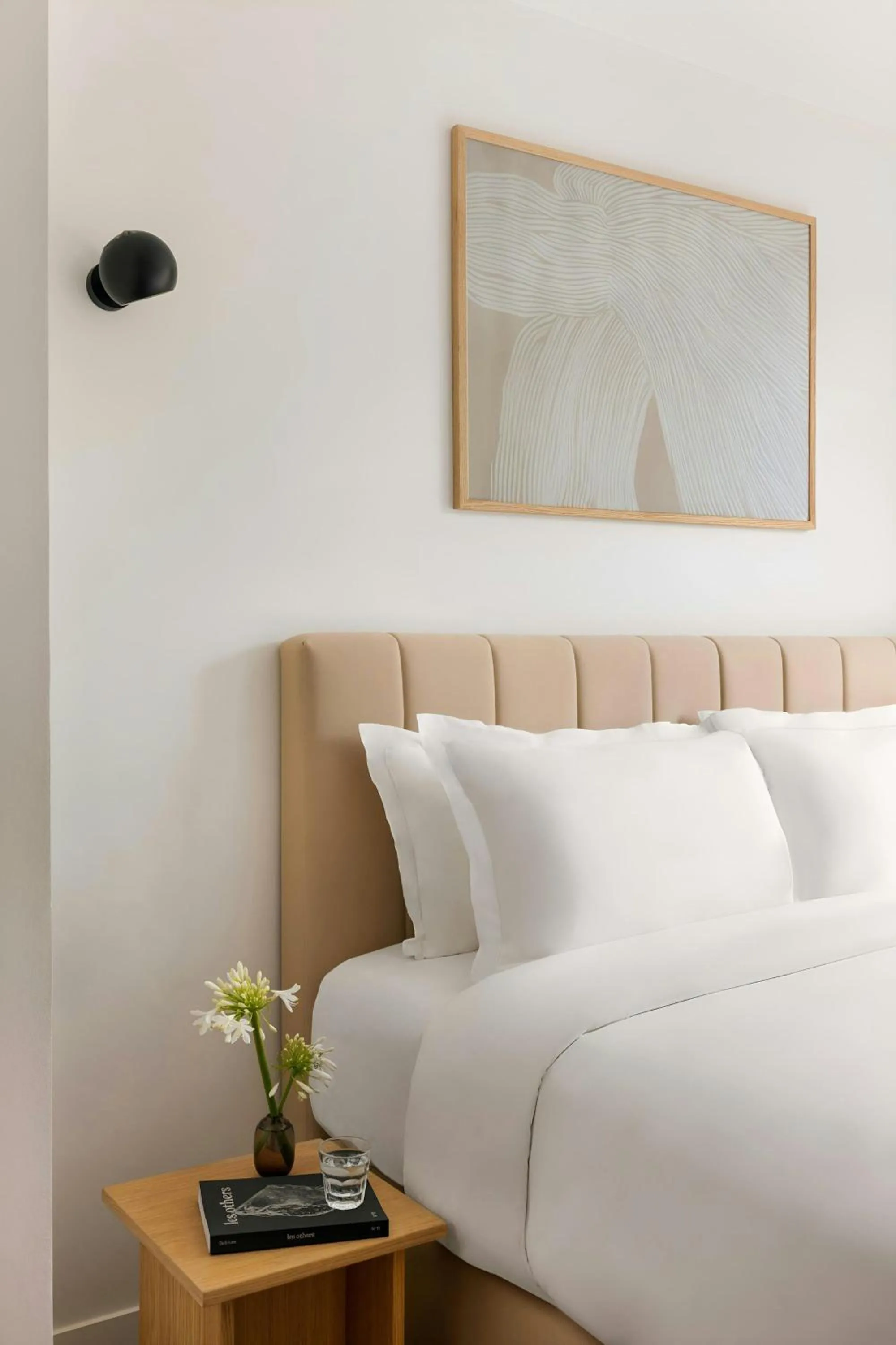 Bedroom, Bed in Yvette Hotel Porte de Versailles, Sonder by Marriott Bonvoy