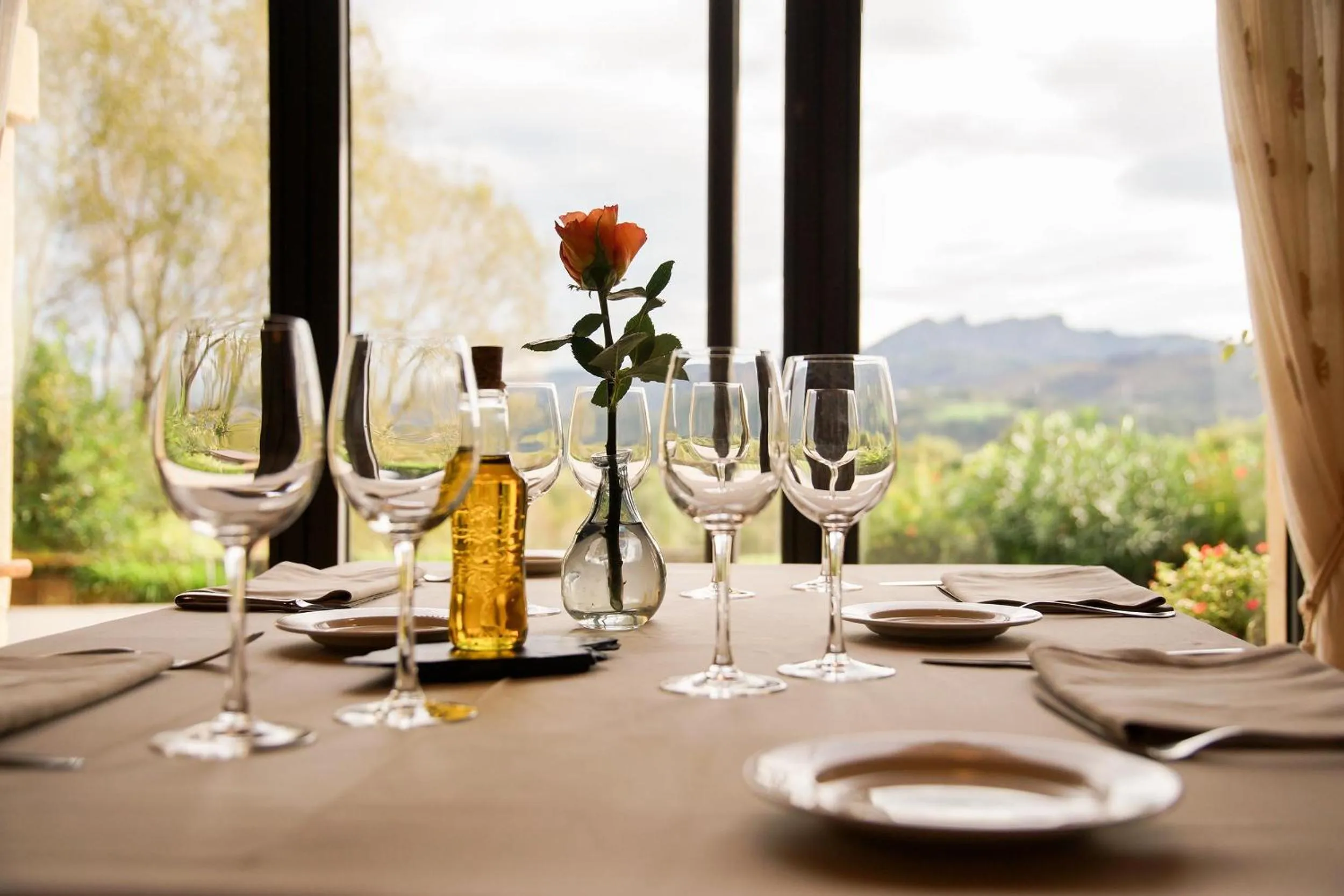 Restaurant/places to eat in Usategieta