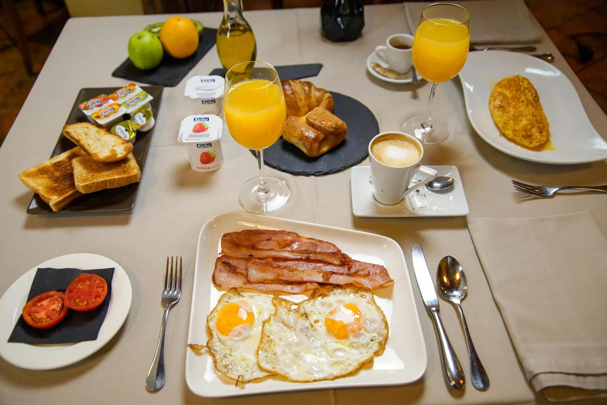 Buffet breakfast in Usategieta