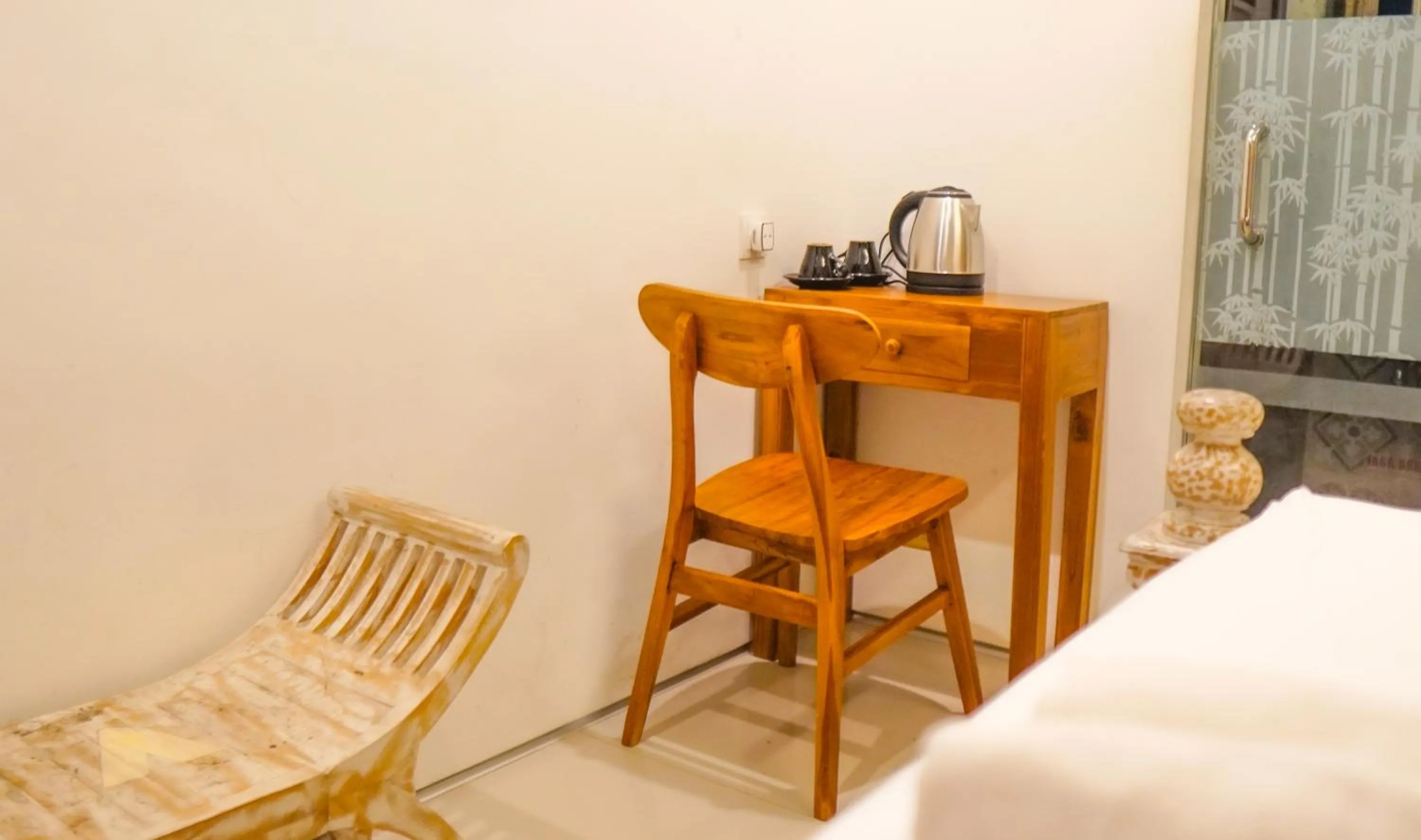 Coffee/tea facilities, Bed in Dirga's House Sanur View by EPS