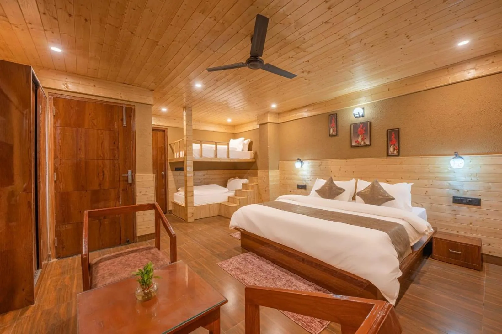 Bed in The Kufri Retreat