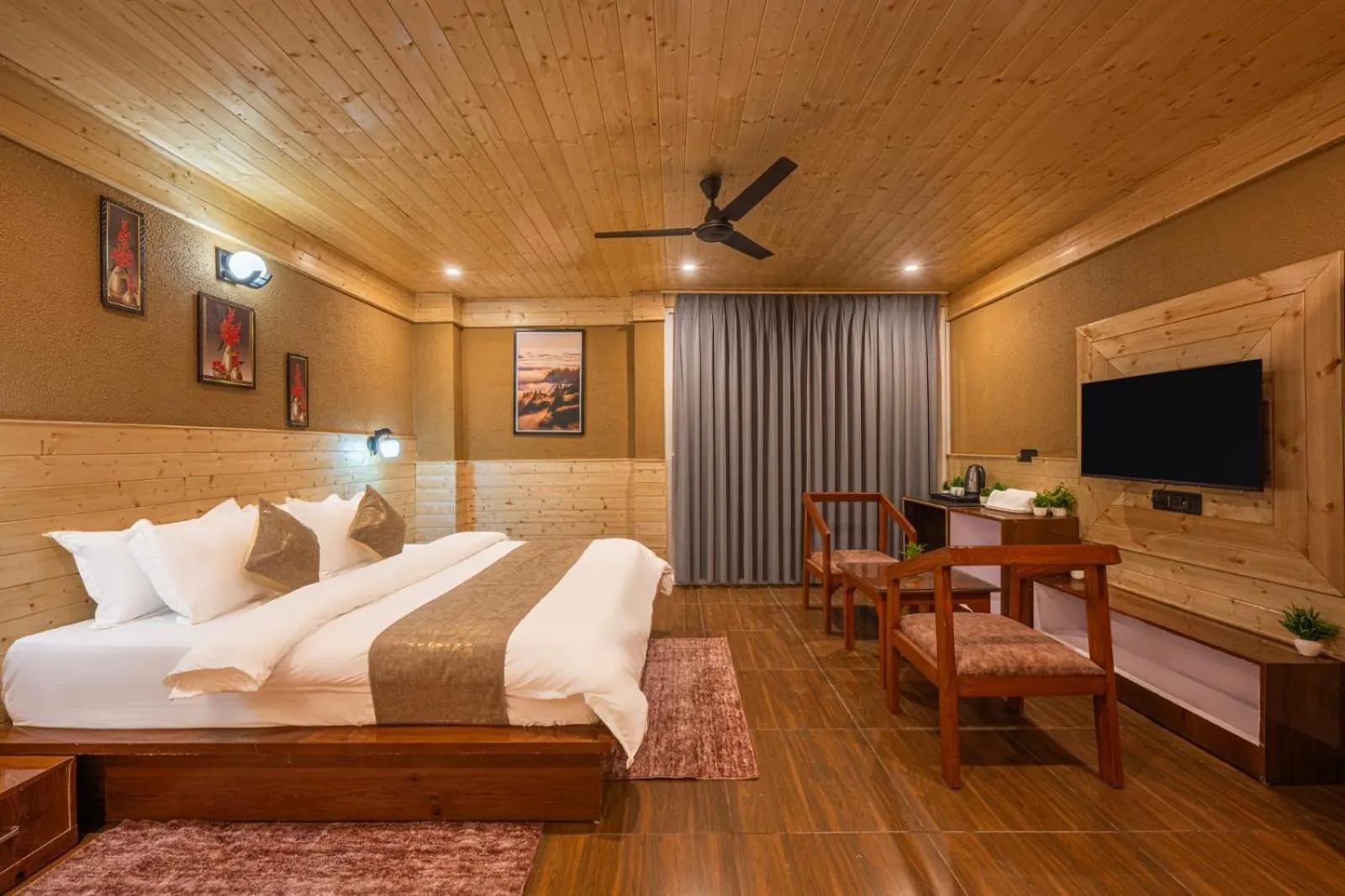 Bed in The Kufri Retreat
