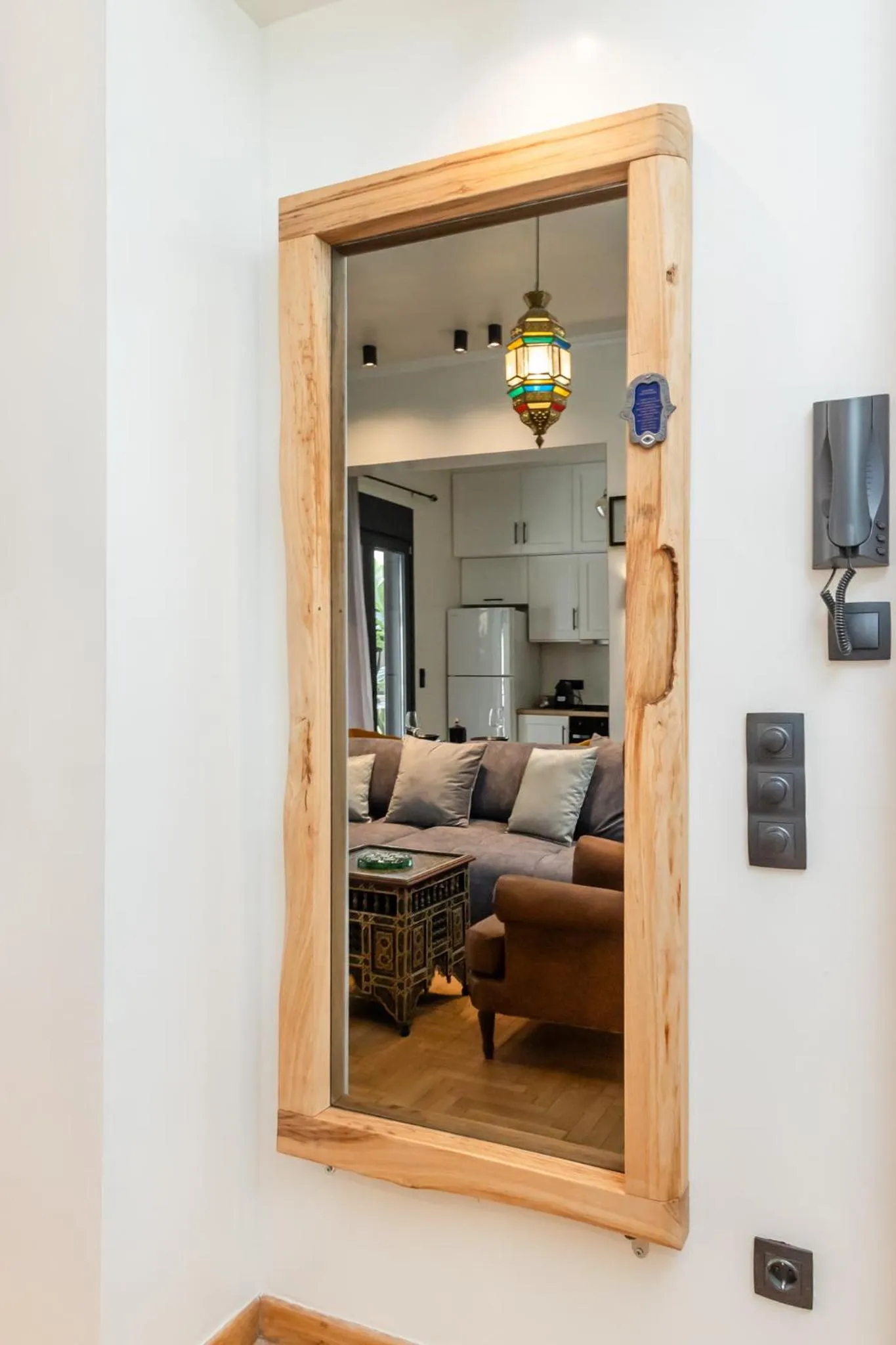 Decorative detail in Jenny's Home Acropolis