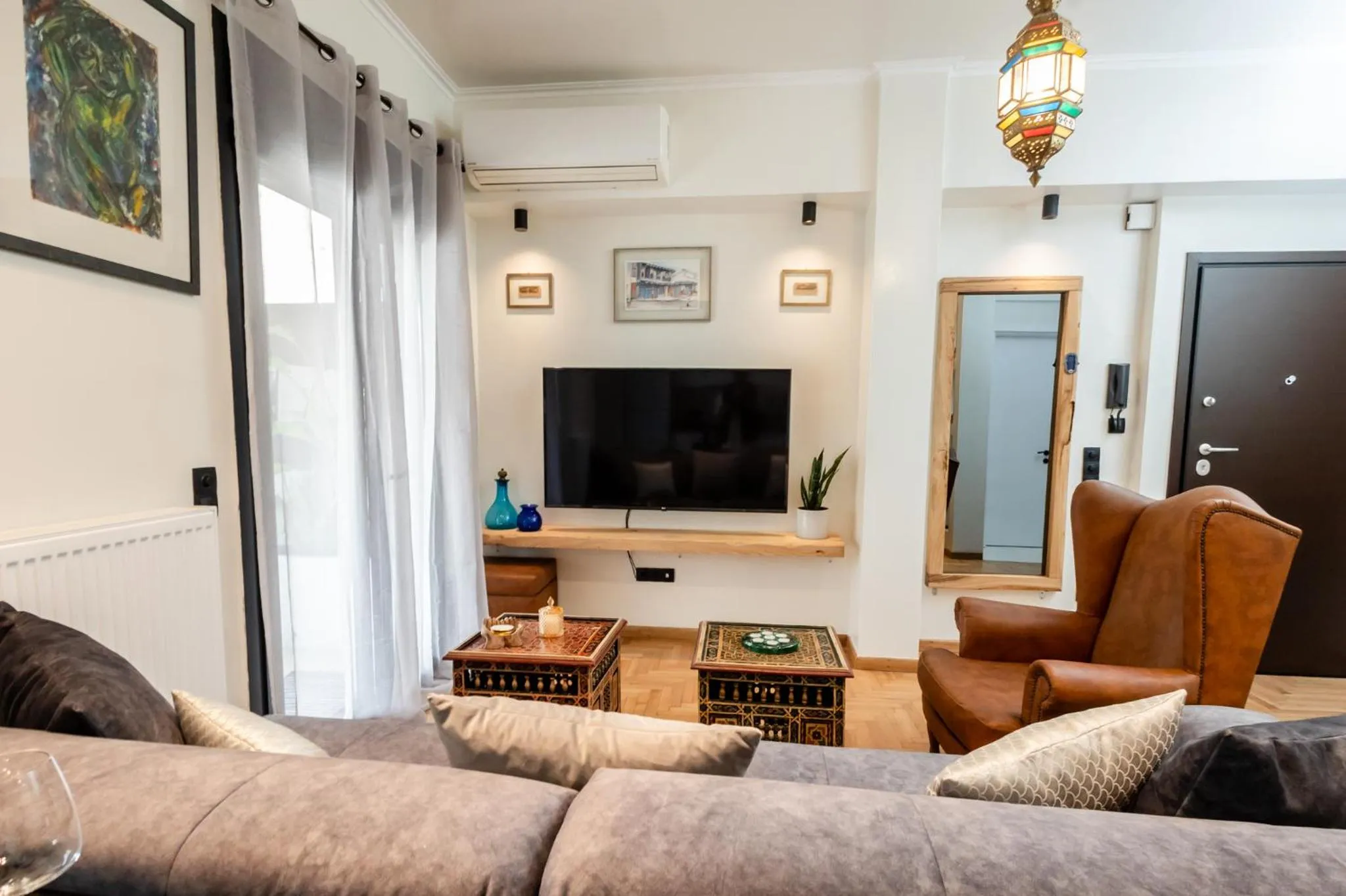 TV and multimedia in Jenny's Home Acropolis