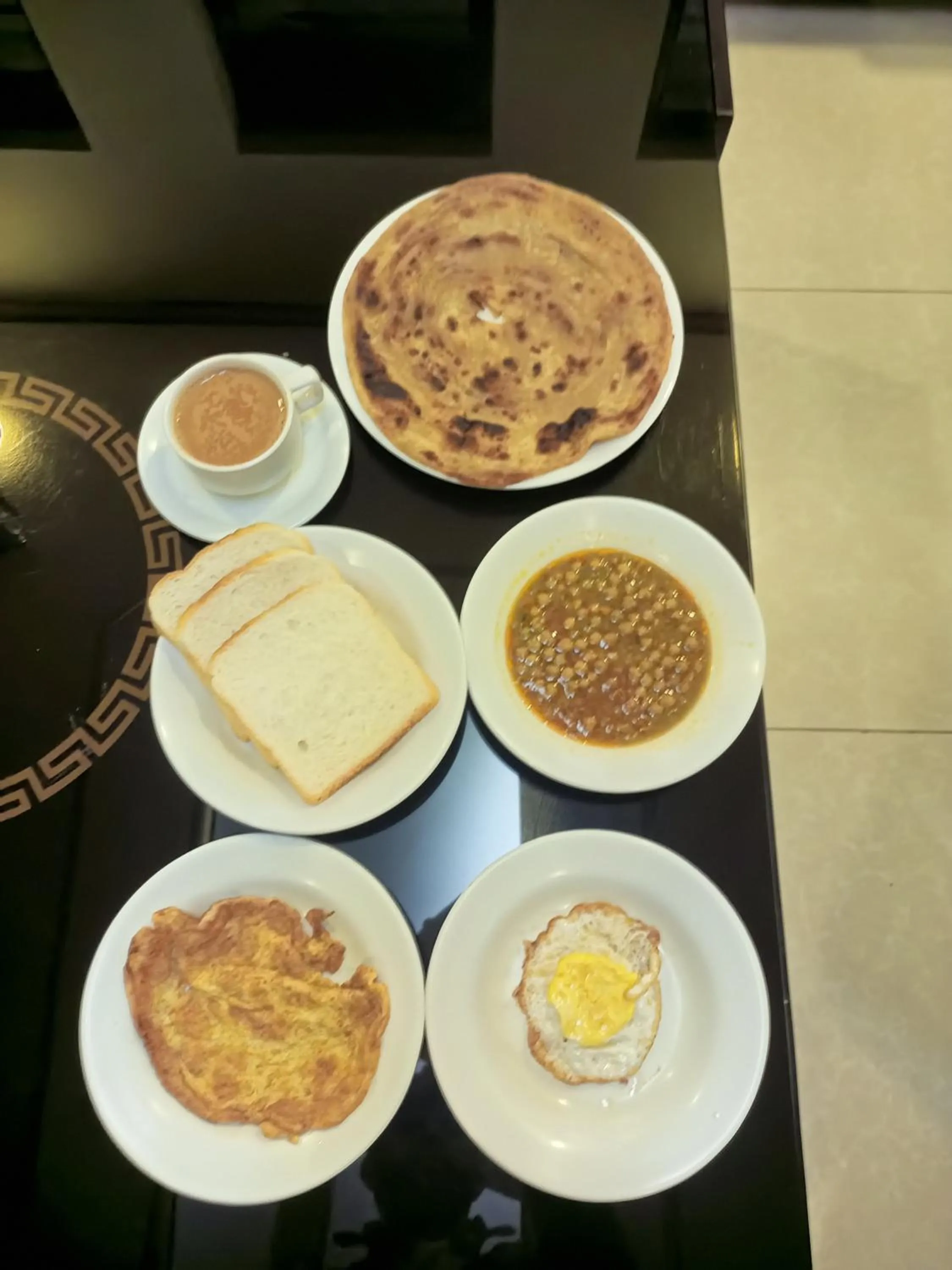 Breakfast in Al Burhan Express