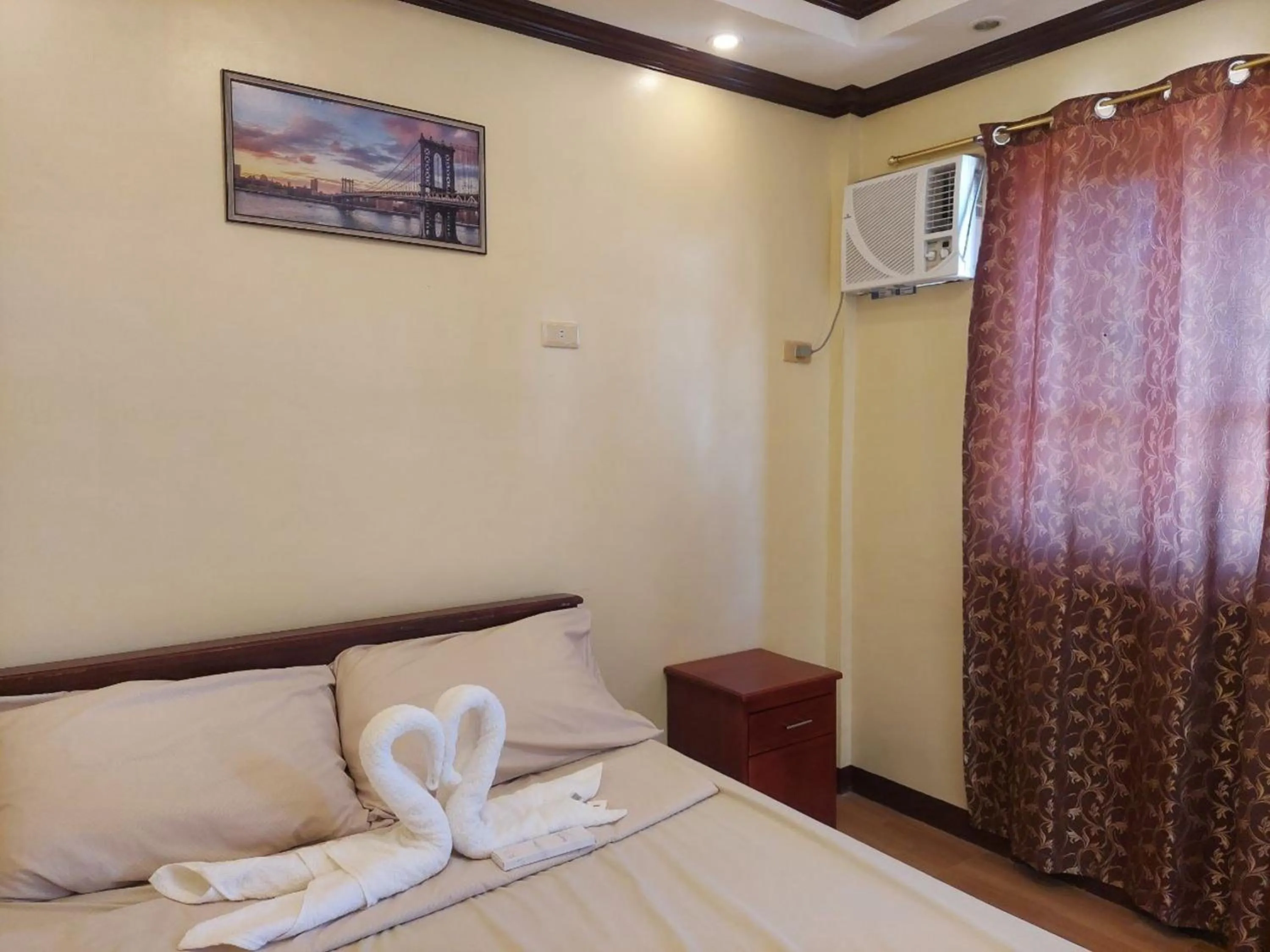 Bed in Simala Retreat Resort Cebu