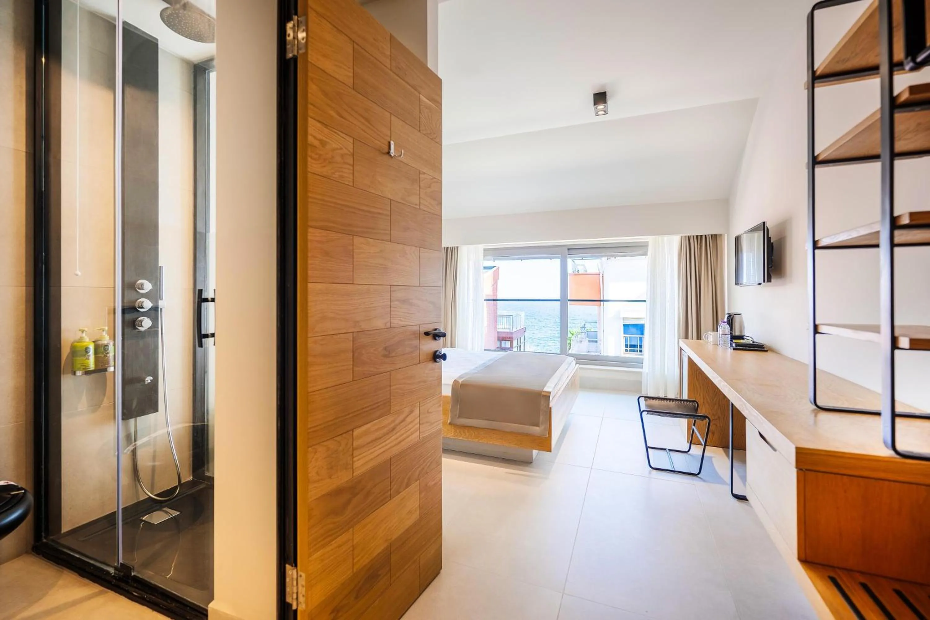 Photo of the whole room in Lei Hotel