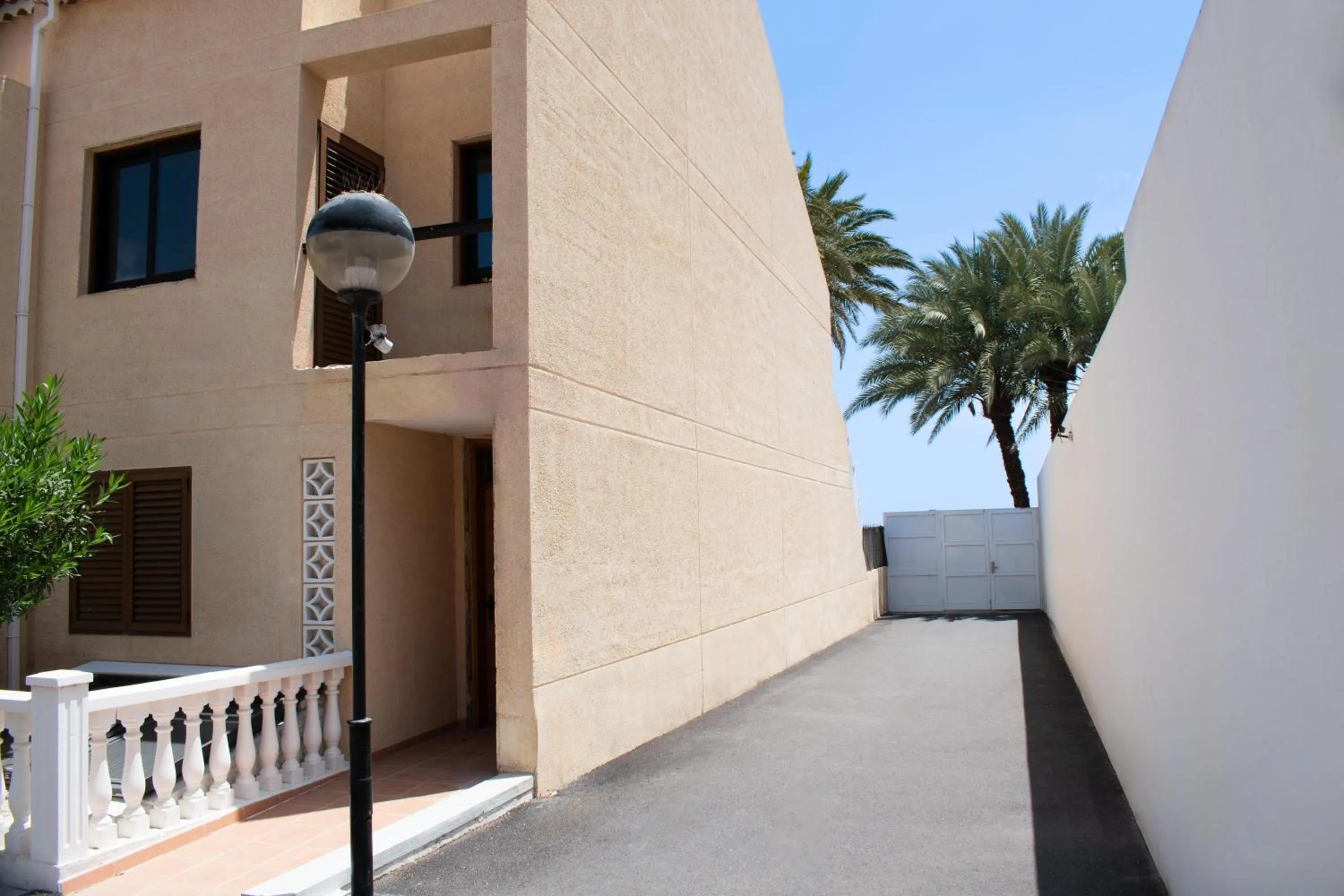 Photo of the whole room in Coral Compostela Beach