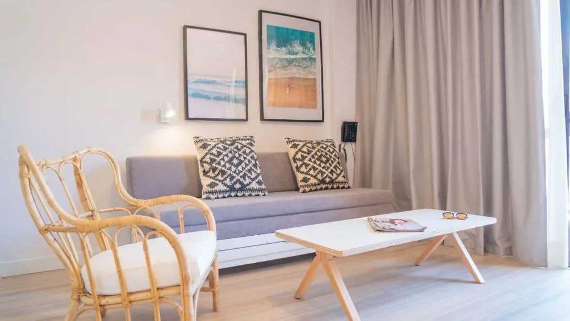 Photo of the whole room in Coral Compostela Beach