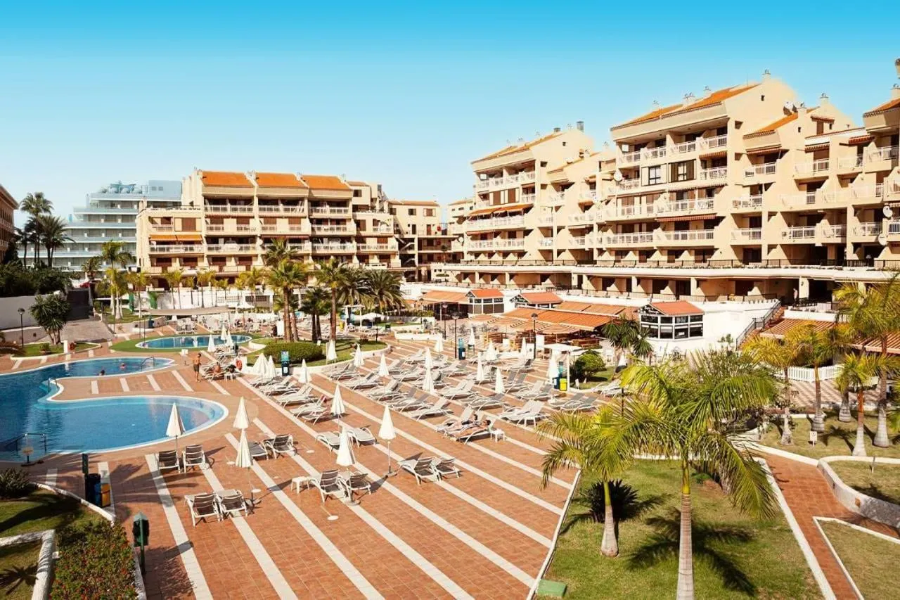 Photo of the whole room in Coral Compostela Beach