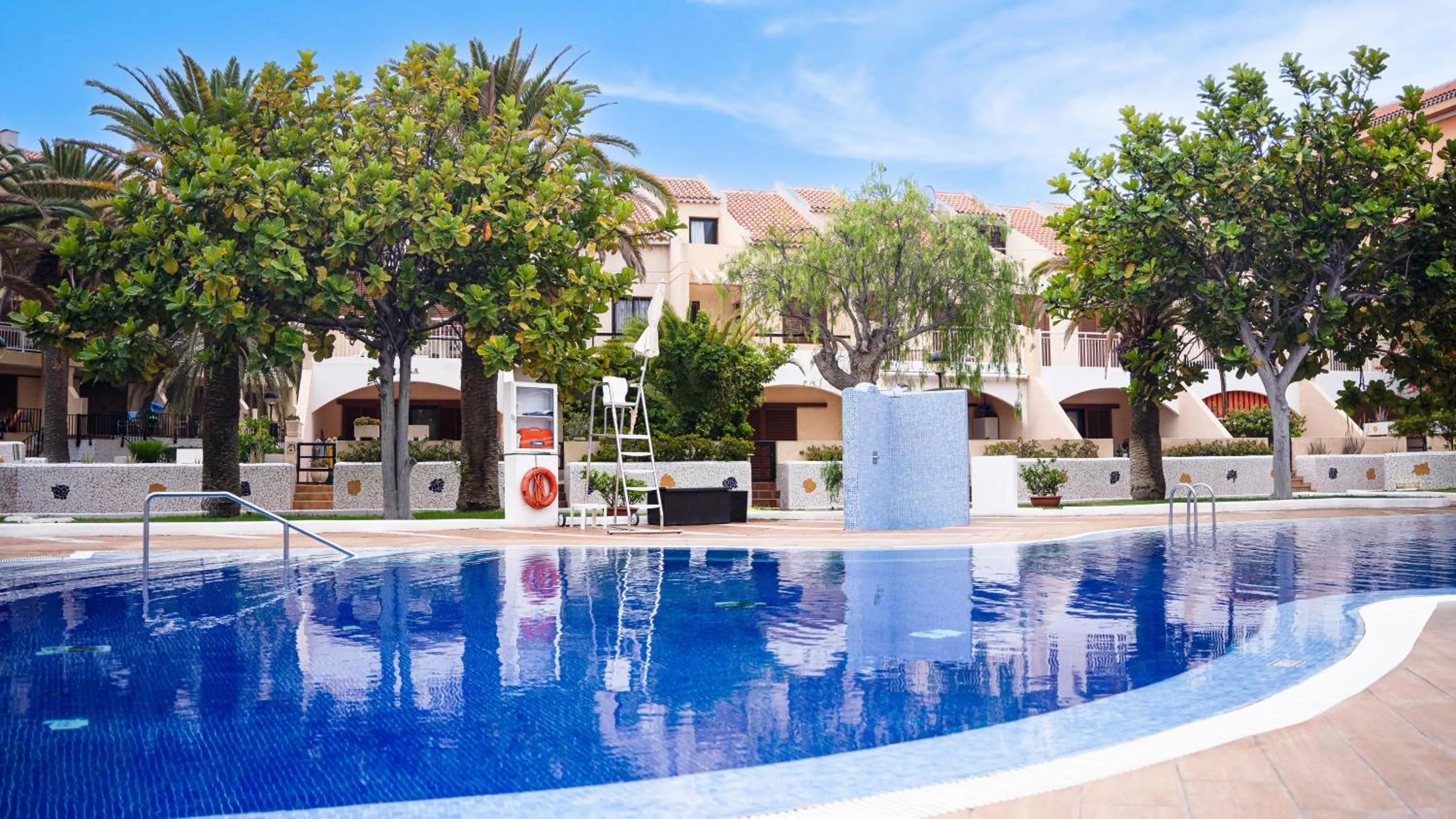 Photo of the whole room in Coral Compostela Beach