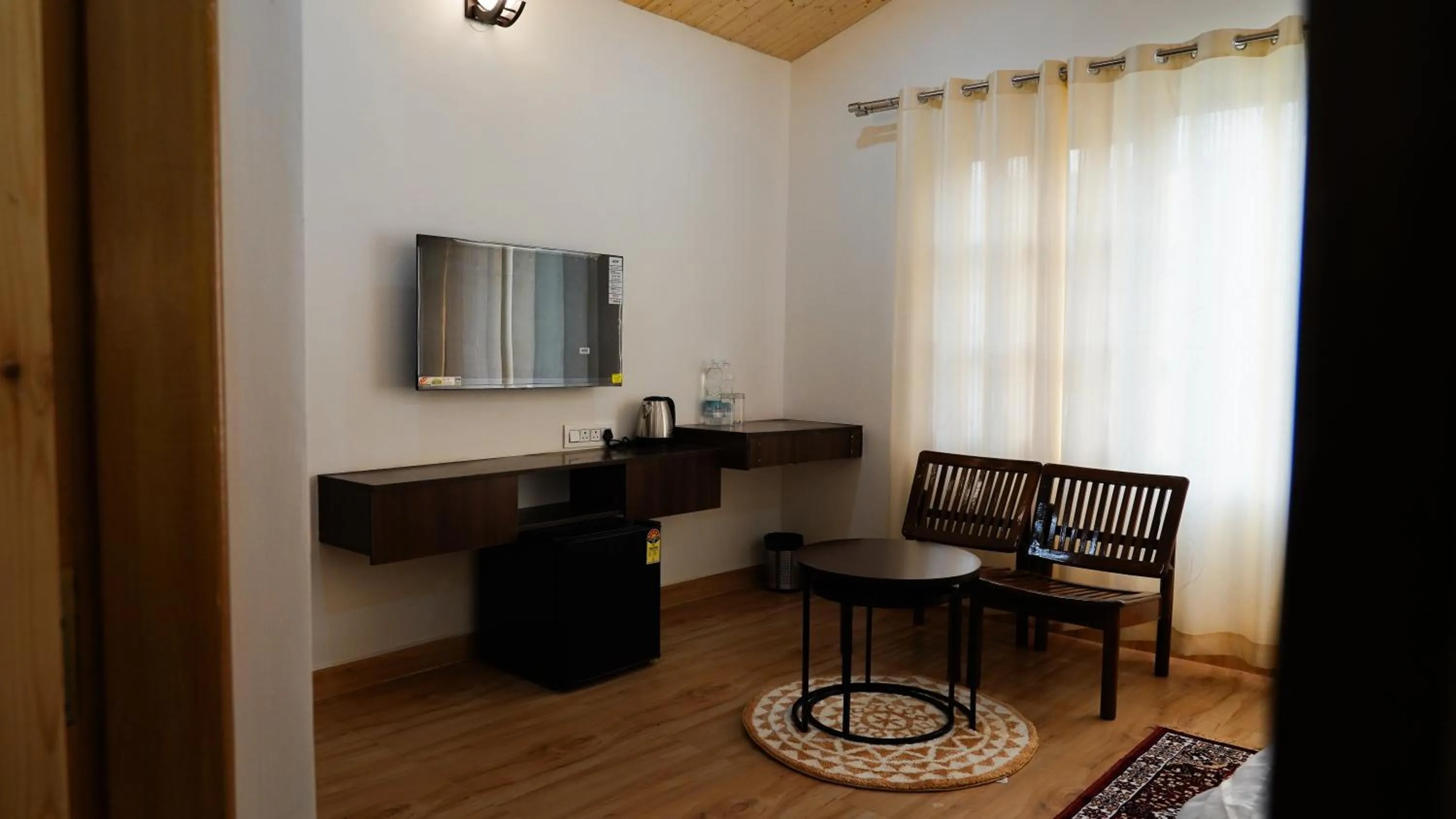 TV and multimedia in Saanjh Cottages