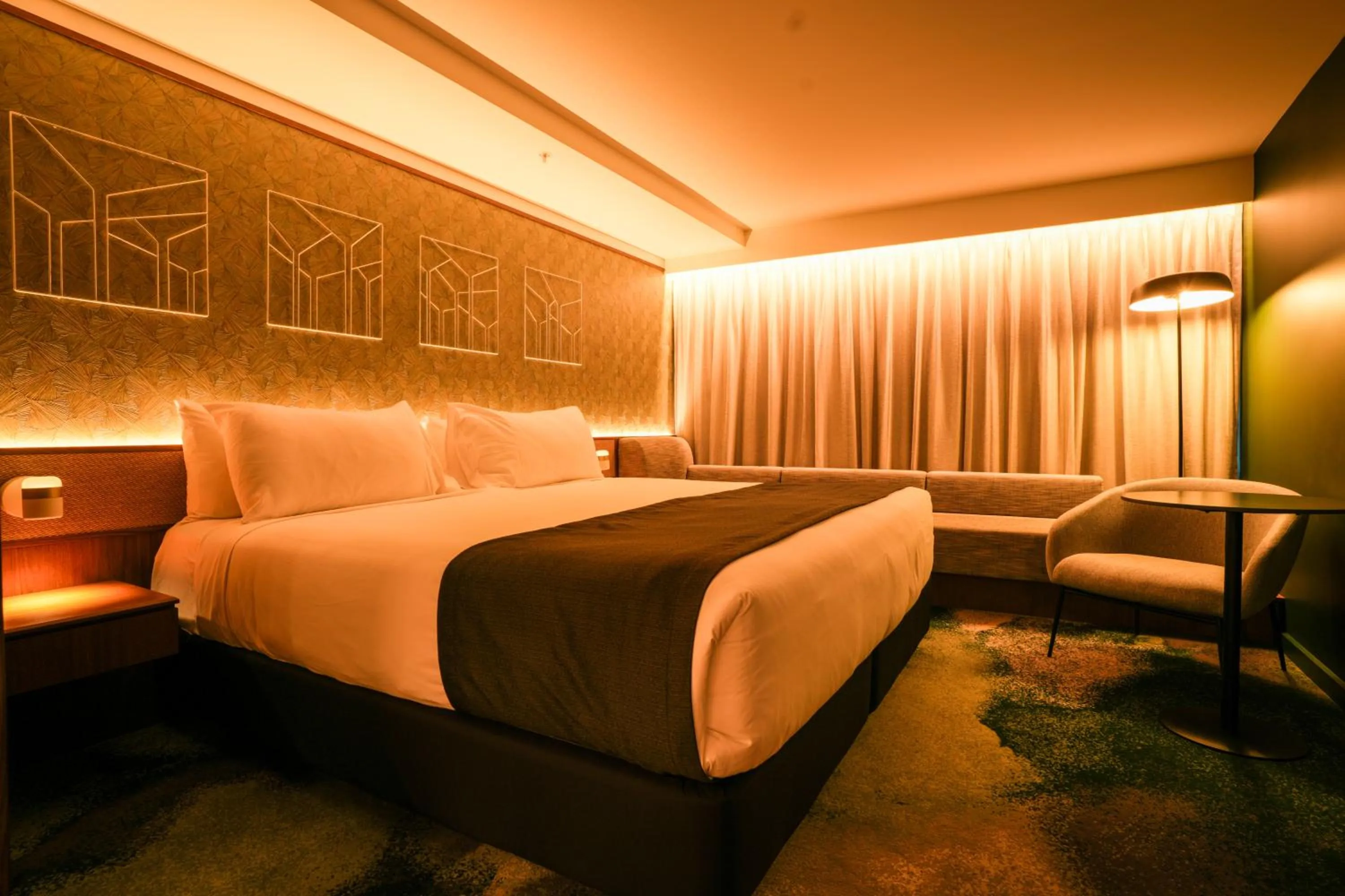 Bedroom, Bed in Peppers Gladstone