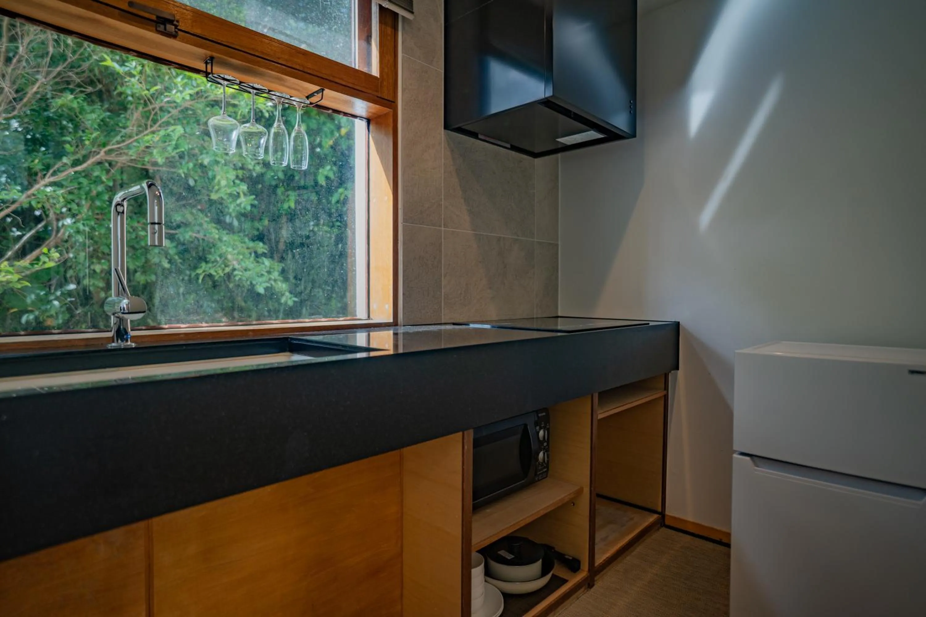 kitchen in Secret Villas by Relapool